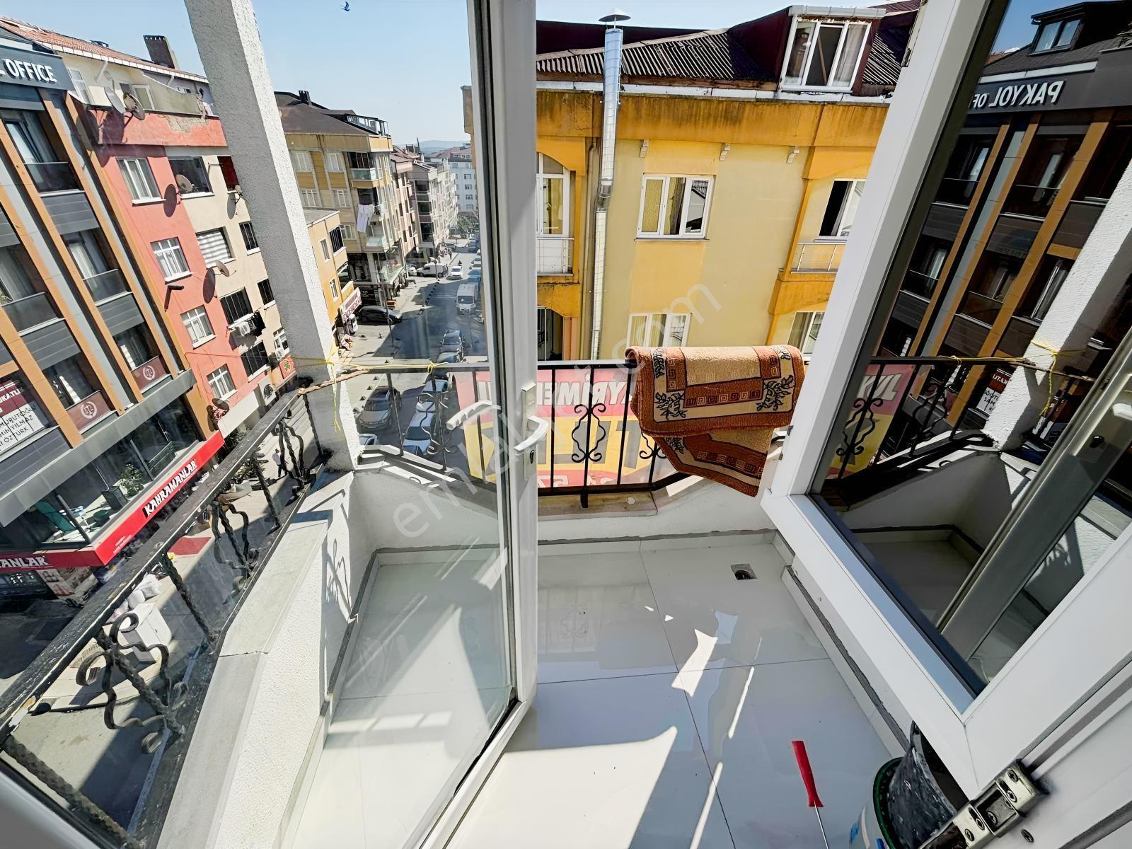 Merkezde Metroya 2 Dakika 170 M2 3+2 Acil Satılık Dübleks — fotoğraf 6