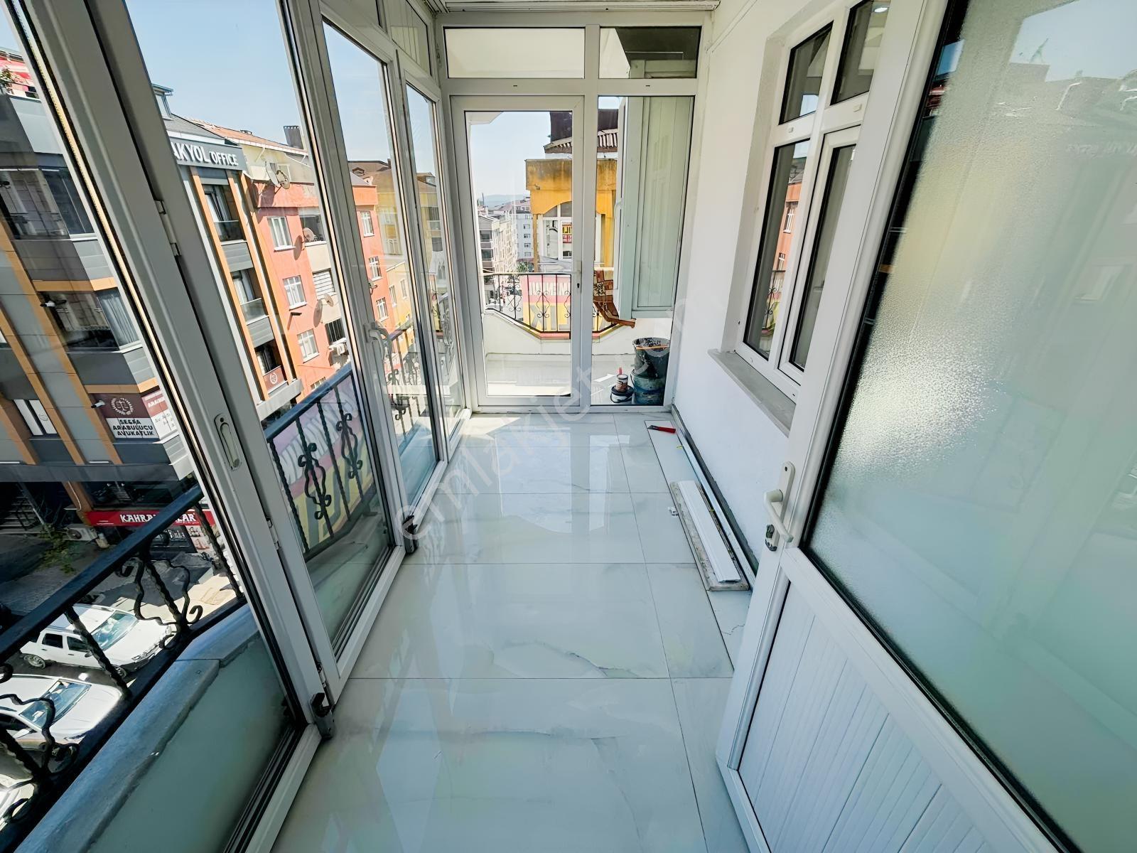 Merkezde Metroya 2 Dakika 170 M2 3+2 Acil Satılık Dübleks — fotoğraf 7