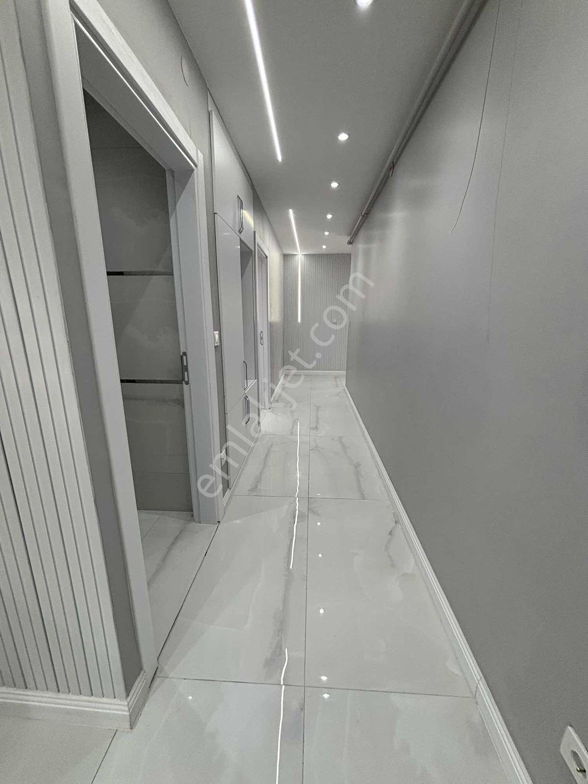Merkezde Metroya 2 Dakika 170 M2 3+2 Acil Satılık Dübleks — fotoğraf 18