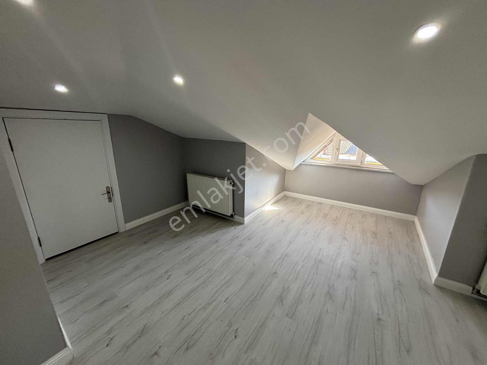 Merkezde Metroya 2 Dakika 170 M2 3+2 Acil Satılık Dübleks — fotoğraf 32