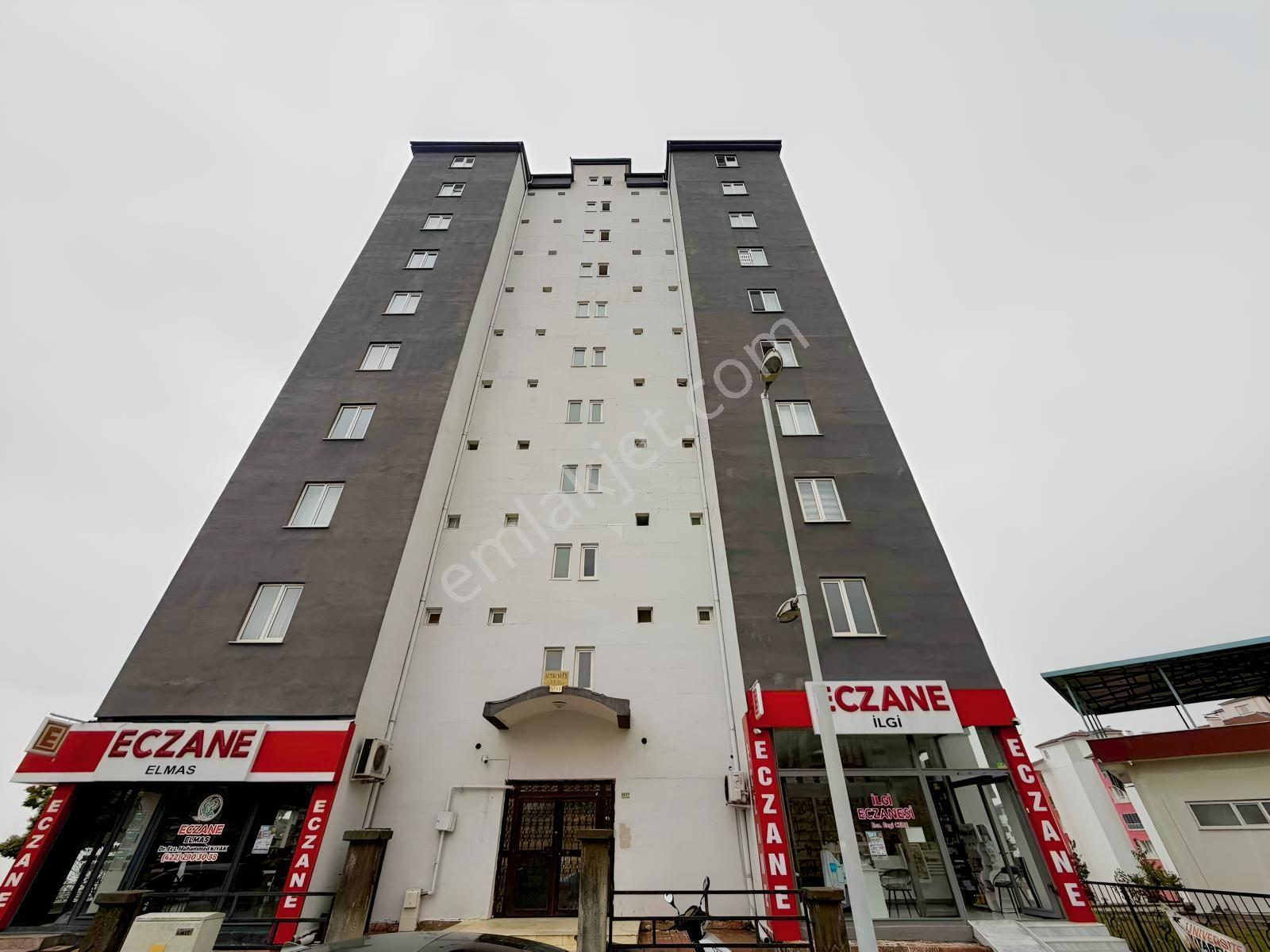 Yusuf Karadağlıdan Ayışığı Civarı Sağlık Ocağı Karşısı Satılık