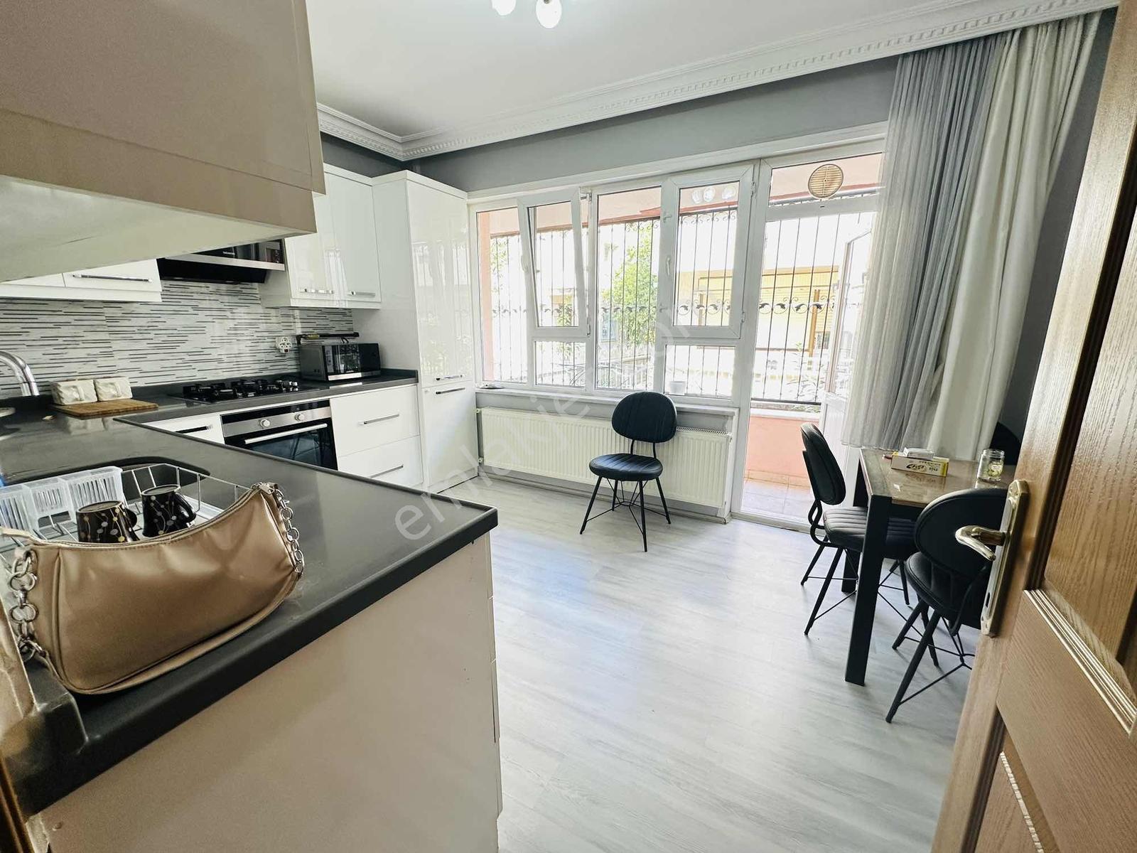 Enes Acur'dan Alavardı Mah. 4+1 Tripleks Bakımlı Villa — fotoğraf 8