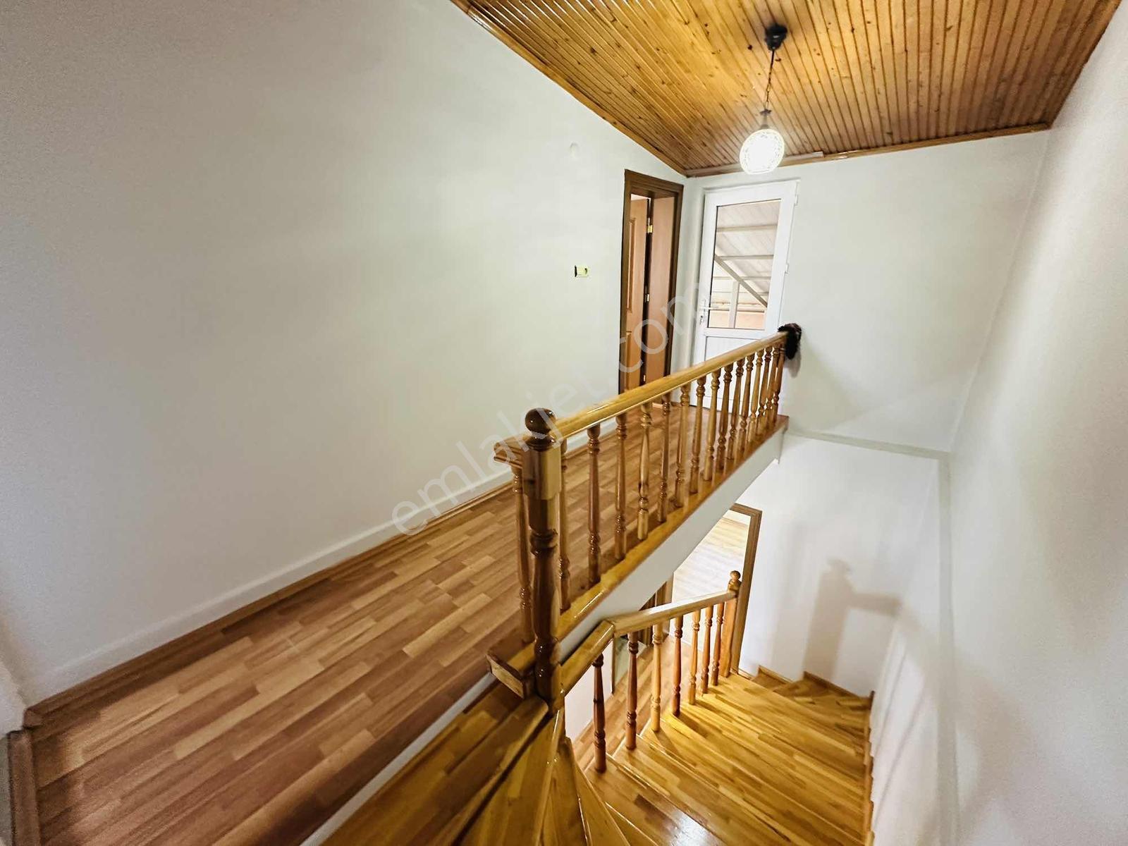 Enes Acur'dan Alavardı Mah. 4+1 Tripleks Bakımlı Villa — fotoğraf 29