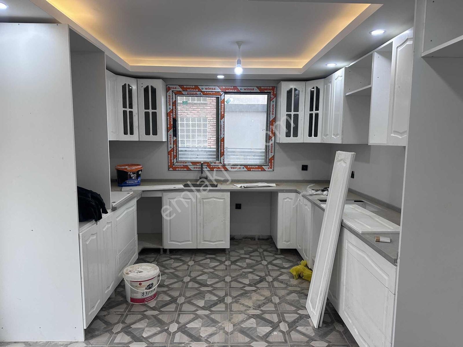 Site İçinde Denize Yakın Harika Konumda Büyük Kullanışlı Villa — fotoğraf 6