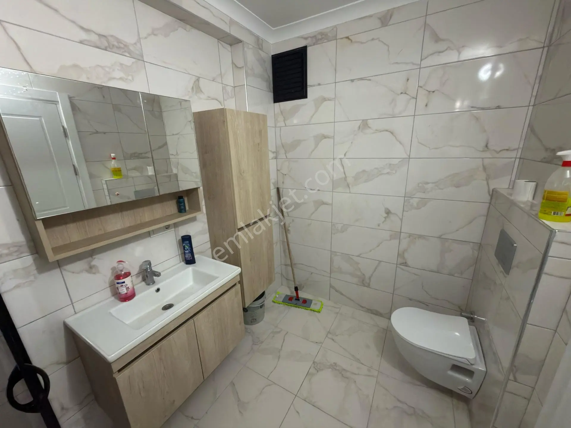 Üniversite Mahallesi Lüx Site İçerisinde Sıfır 3+1 165 M2 Satılık — fotoğraf 17