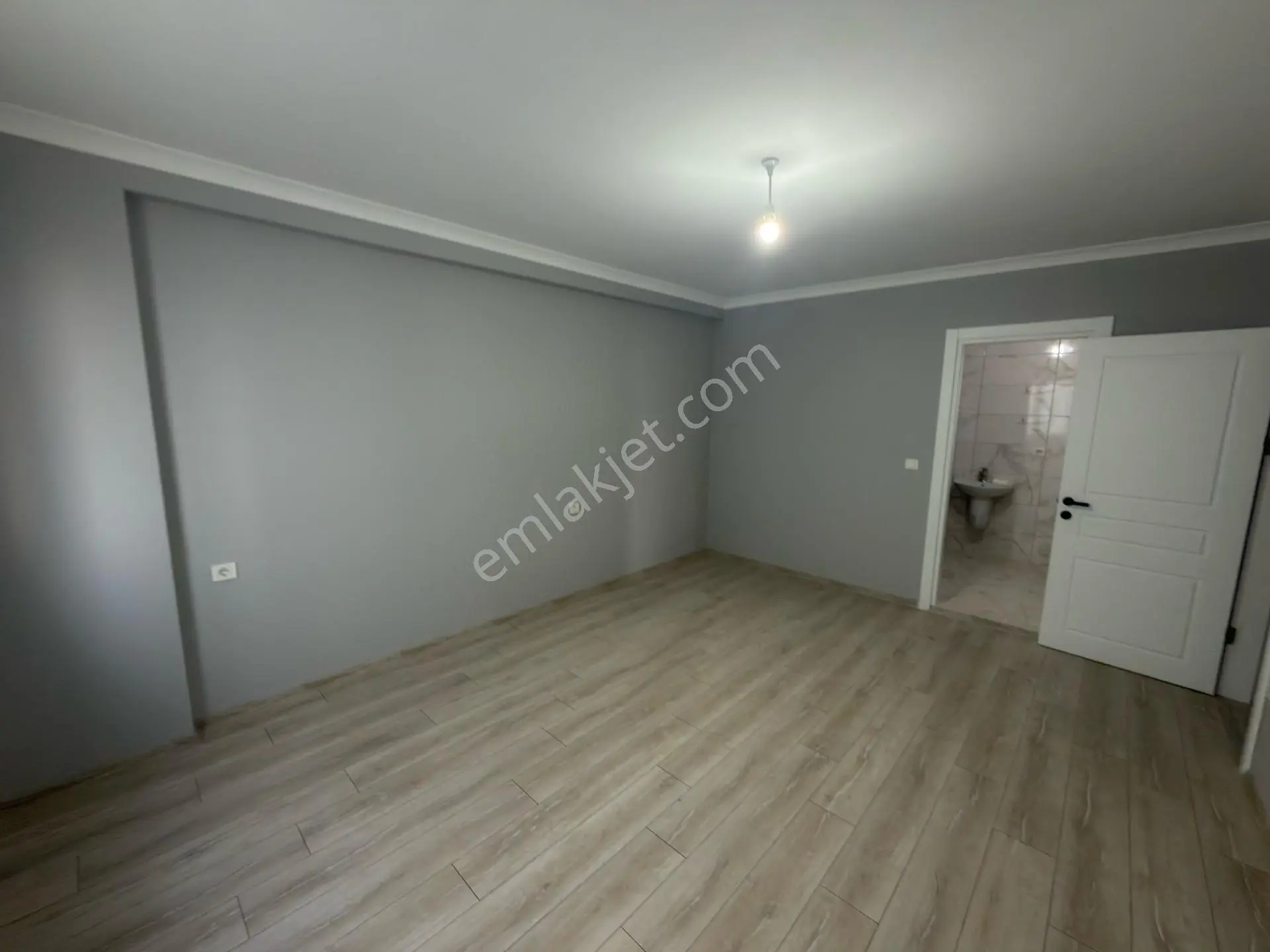 Üniversite Mahallesi Lüx Site İçerisinde Sıfır 3+1 165 M2 Satılık — fotoğraf 18