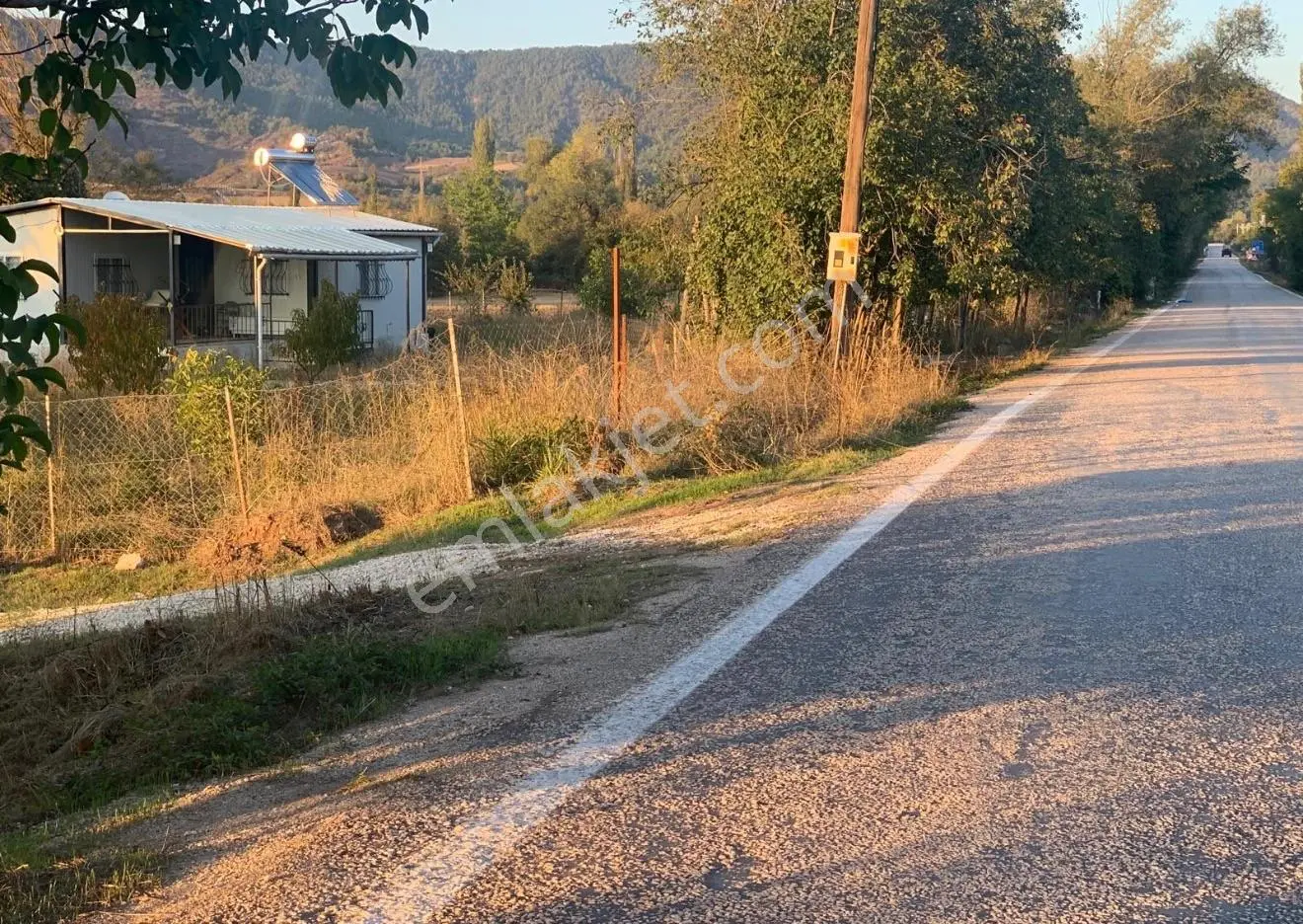 Gölpazarı Çiftlikte 1300 M2 Tarla İçinde 72 M2 2+1 — fotoğraf 5