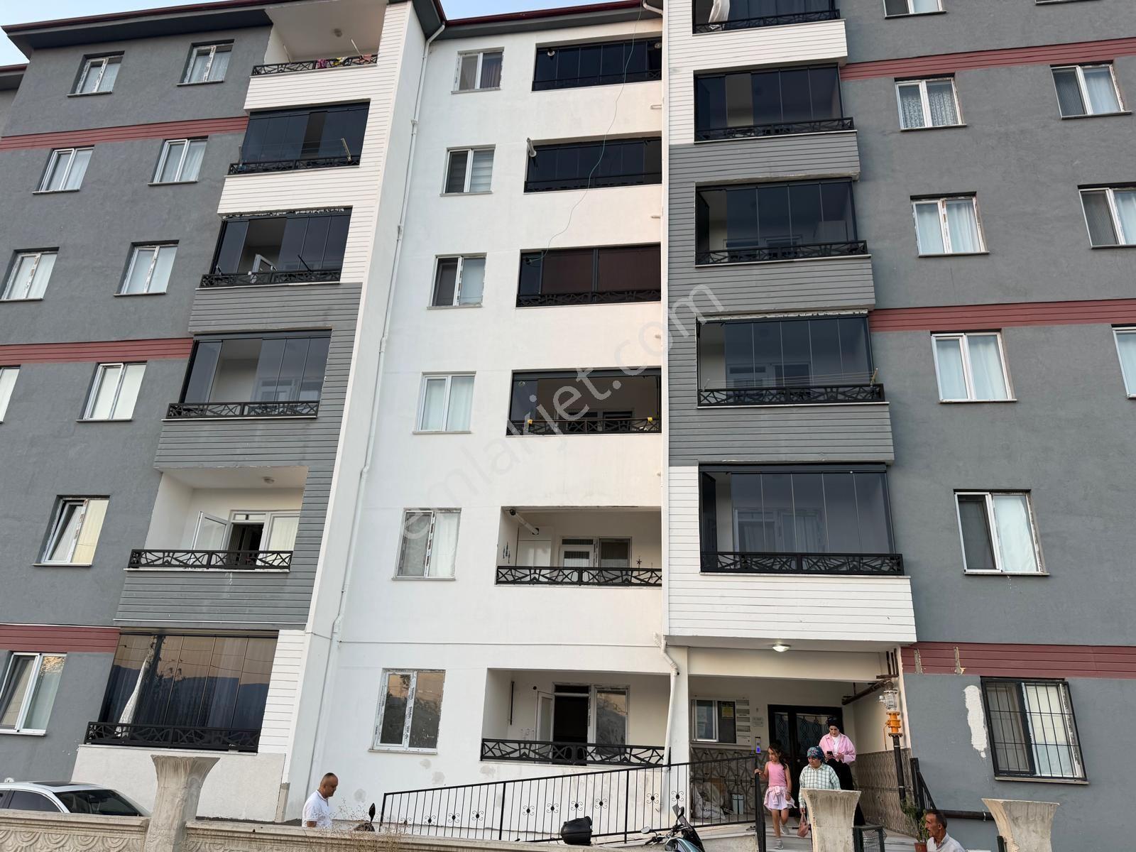 Niksar Prestij Grup Emlaktan Bahçelievlerde 1+1 Satılık Daire — fotoğraf 8