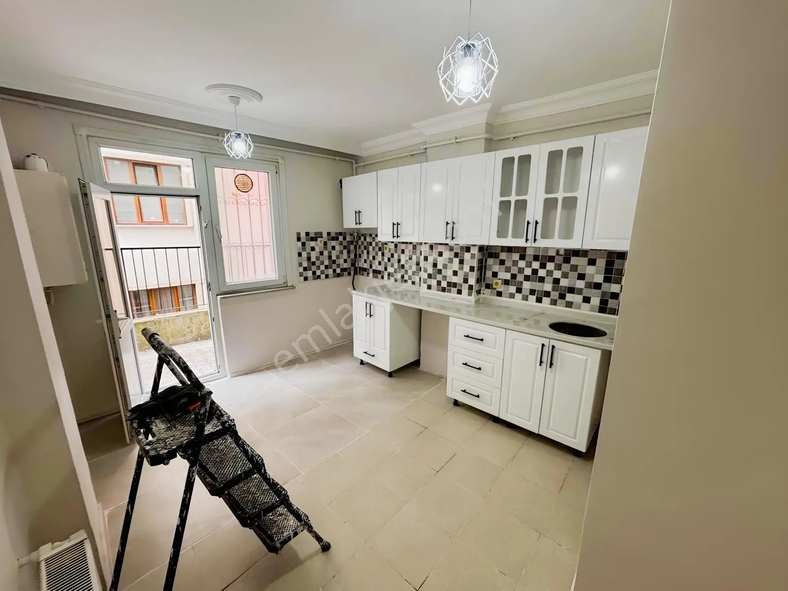 Anadolu Mah Satılık 2+1 | 90 M² | Ferah Bahçe Kat Daire — fotoğraf 10