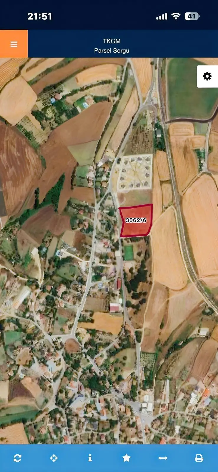 Silivri Kurfallı Merkezde 303 M² Köy İçi Satılık Fırsat Arsa — fotoğraf 3