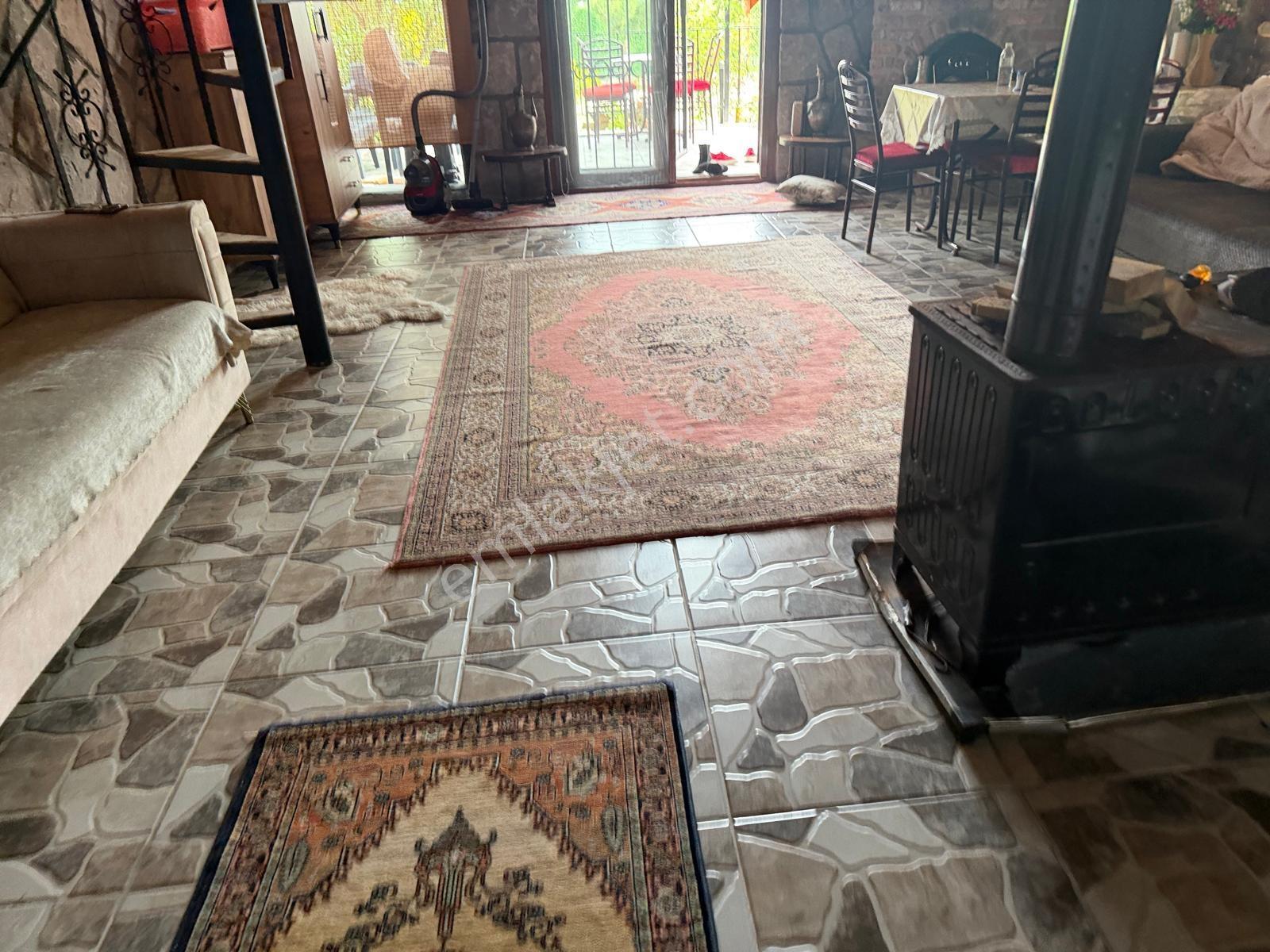 Pursaklar Sirkeli Merkezsite İçinde 500m Arsayla Muhteşem Taş Ev — fotoğraf 18