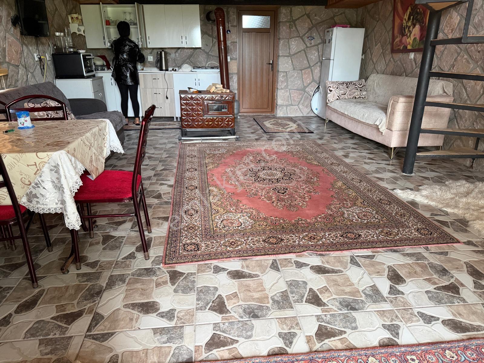 Pursaklar Sirkeli Merkezsite İçinde 500m Arsayla Muhteşem Taş Ev — fotoğraf 20