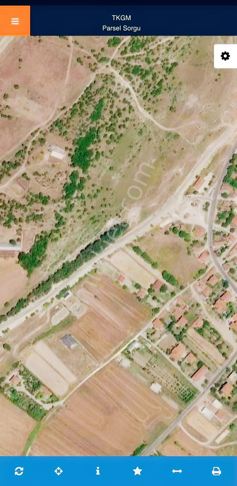 Mutlu Yaşam'dan Evrencik Mah Yolu Var Yapıların Yanı — fotoğraf 28