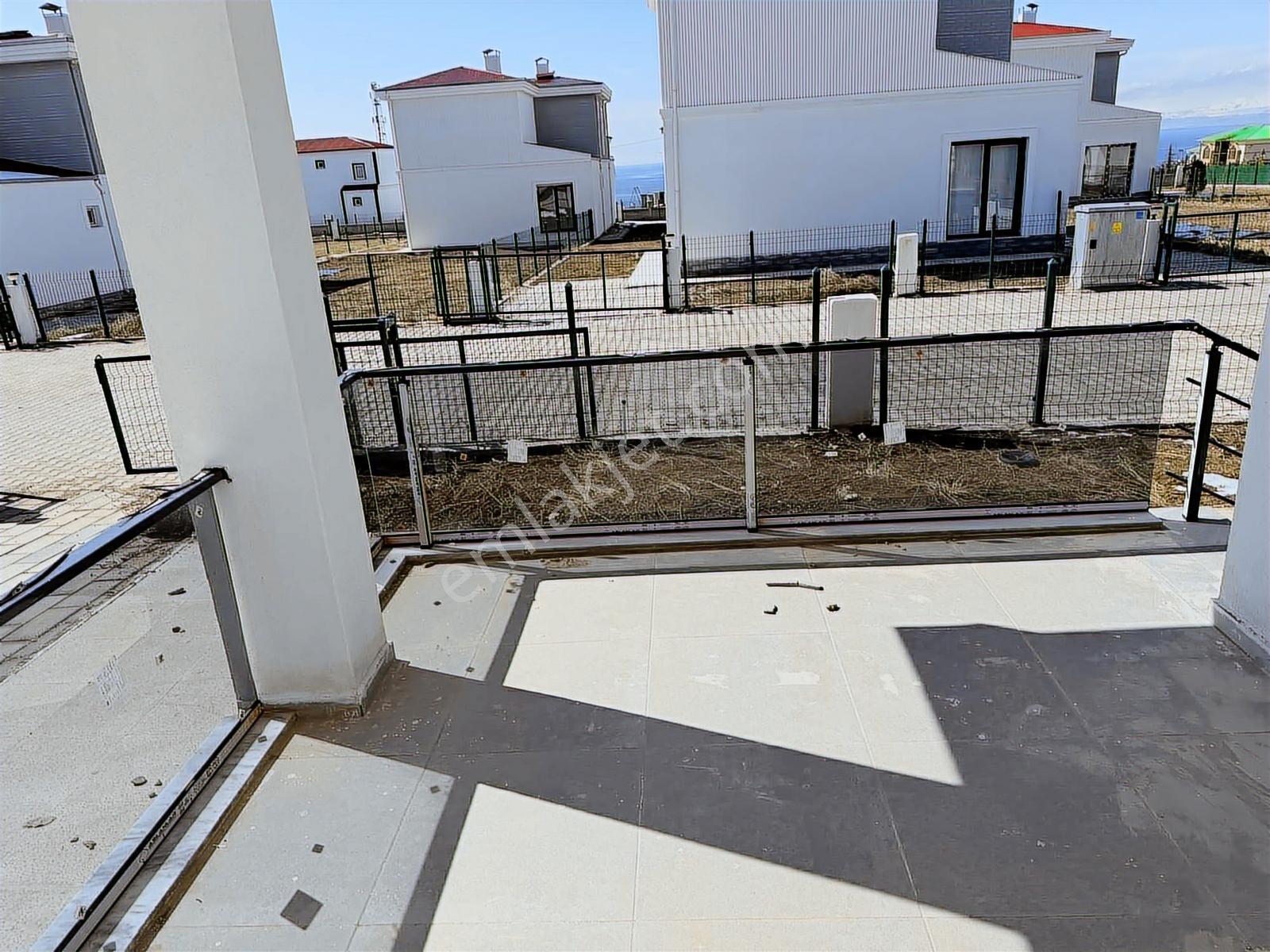 Van Mollakasımda Site İçi Lüks 4+1 Villa 500 M² Arsa — fotoğraf 11