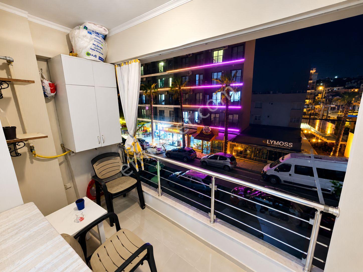 Buca Yaylacık Muhteşem Konumda 3+1 Satılık Daire — fotoğraf 11