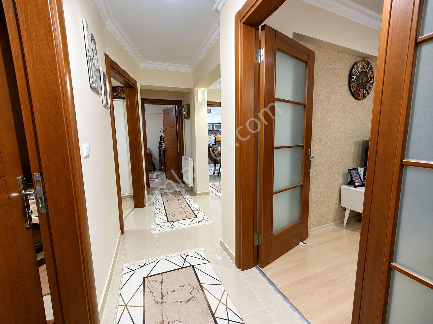 Buca Yaylacık Muhteşem Konumda 3+1 Satılık Daire — fotoğraf 18