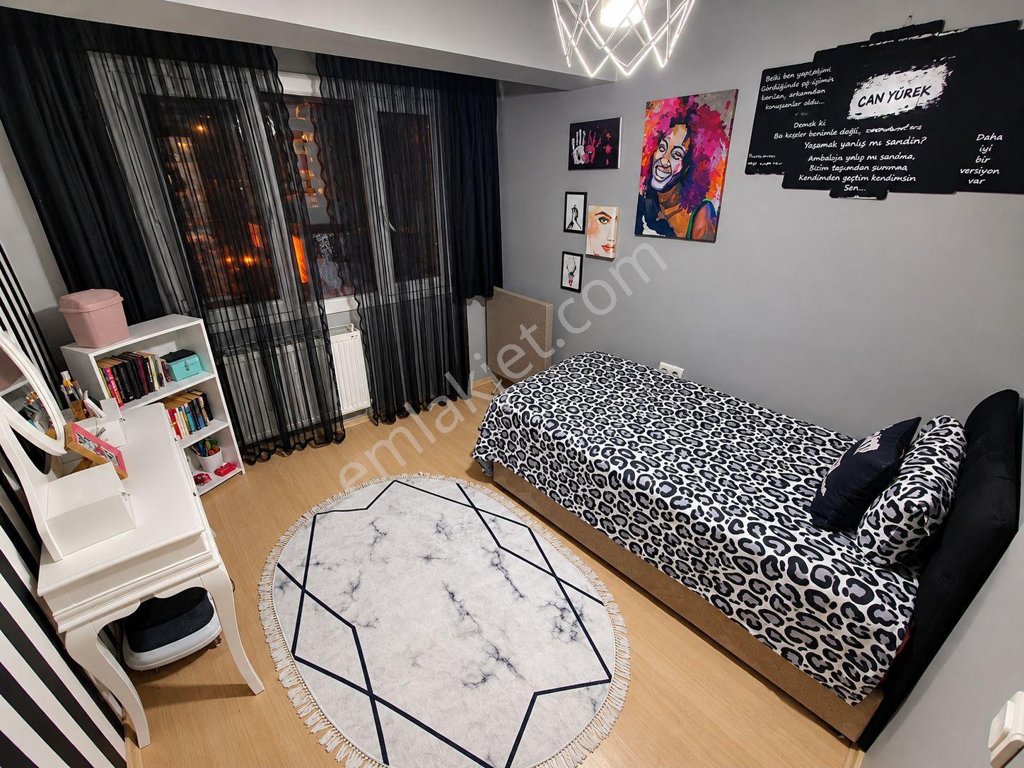 Buca Yaylacık Muhteşem Konumda 3+1 Satılık Daire — fotoğraf 19
