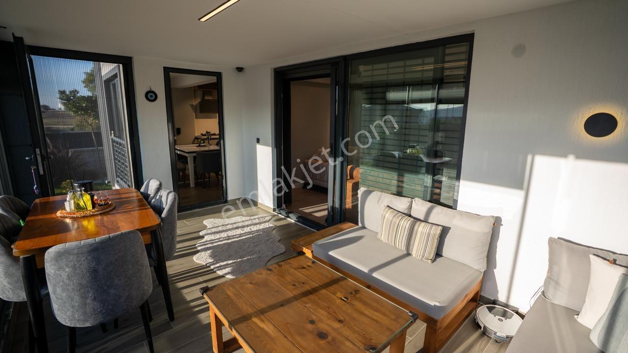 Biga Kalafat’ta 400 M² Arsa Üzerinde Gerçek Müstakil 4+1 Villa — fotoğraf 8
