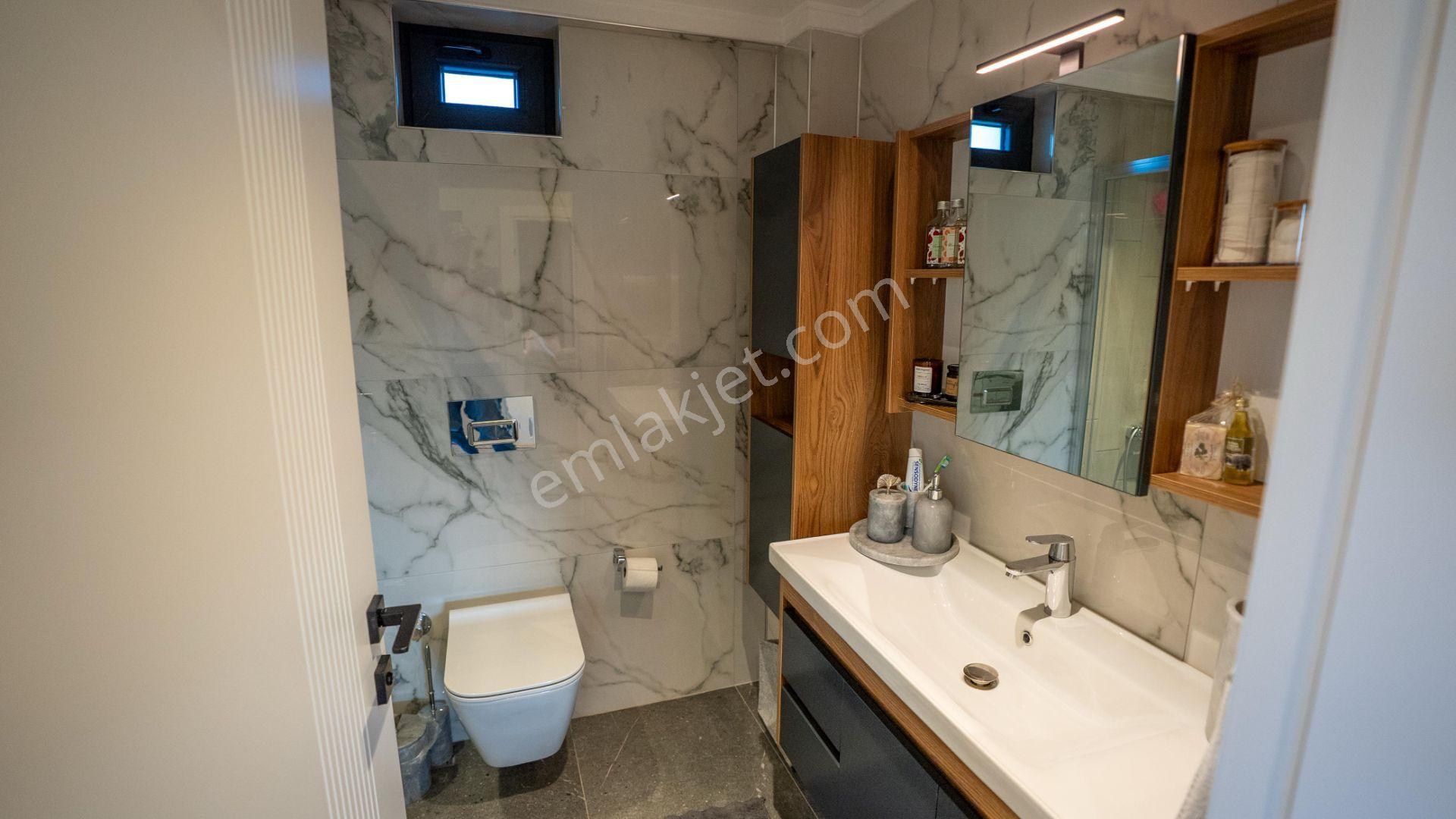 Biga Kalafat’ta 400 M² Arsa Üzerinde Gerçek Müstakil 4+1 Villa — fotoğraf 15