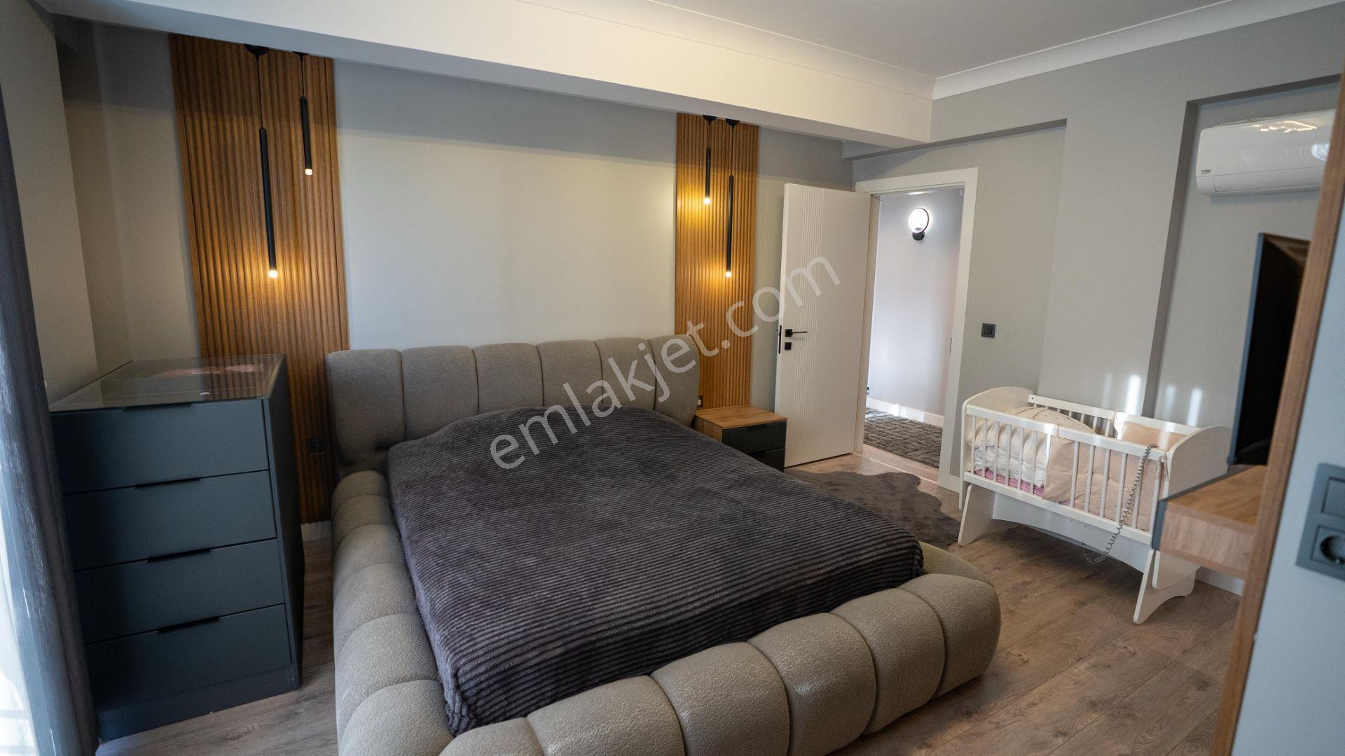 Biga Kalafat’ta 400 M² Arsa Üzerinde Gerçek Müstakil 4+1 Villa — fotoğraf 19