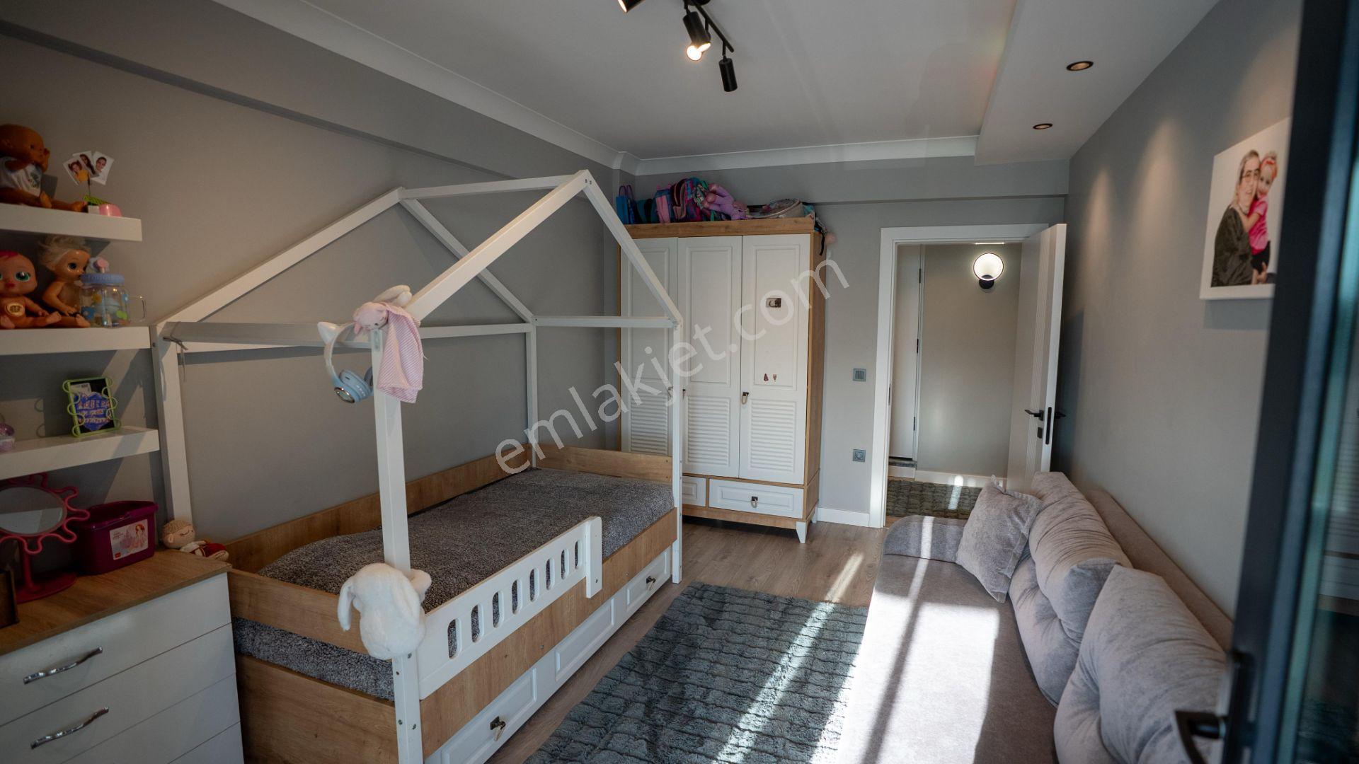 Biga Kalafat’ta 400 M² Arsa Üzerinde Gerçek Müstakil 4+1 Villa — fotoğraf 25