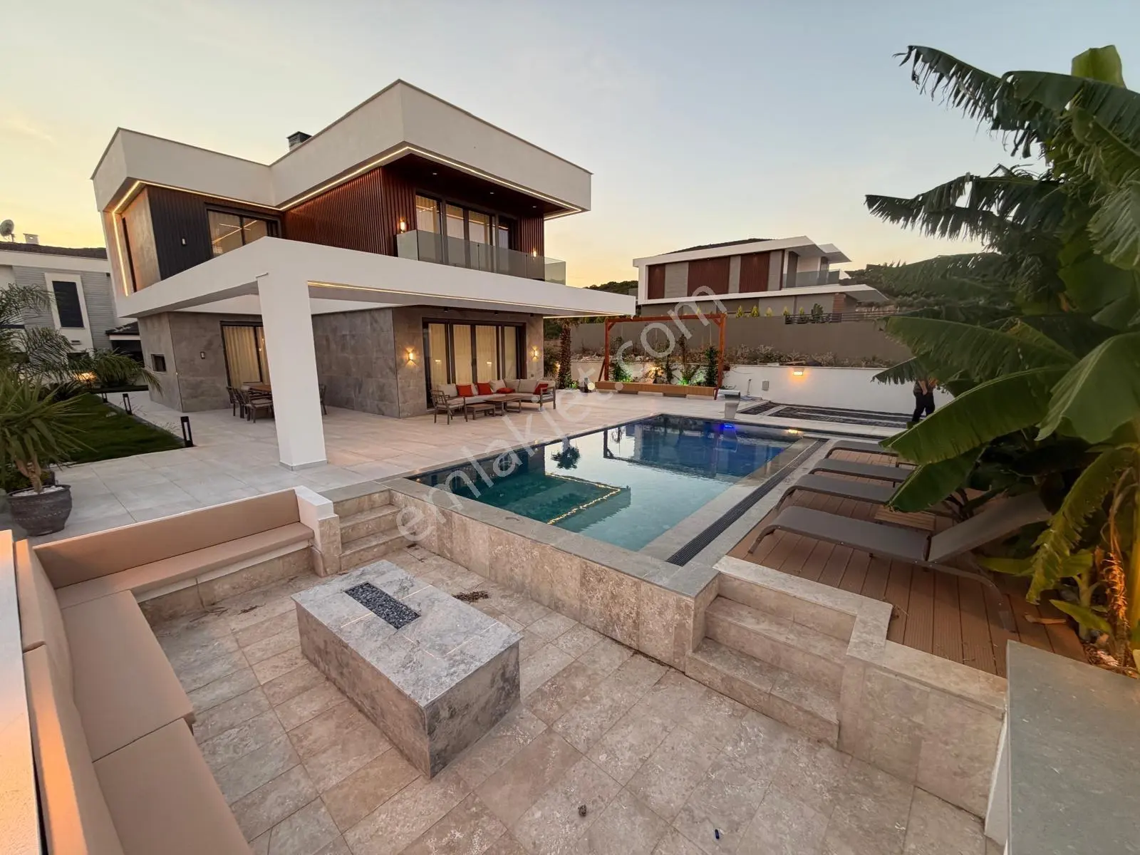 Didim Efeler Mahallesi’nde Satılık Ultra Lüks 4+1 Havuzlu Müstakil Villa — fotoğraf 2