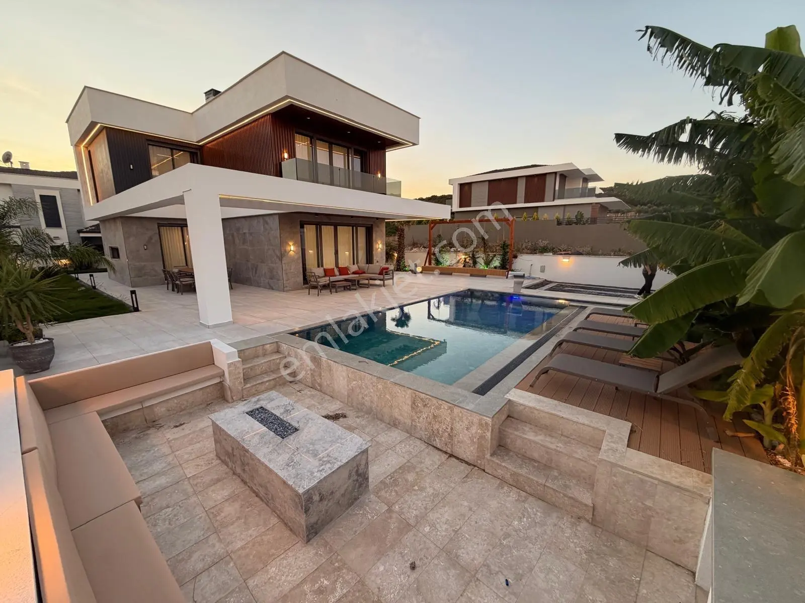 Didim Efeler Mahallesi’nde Satılık Ultra Lüks 4+1 Havuzlu Müstakil Villa — fotoğraf 3
