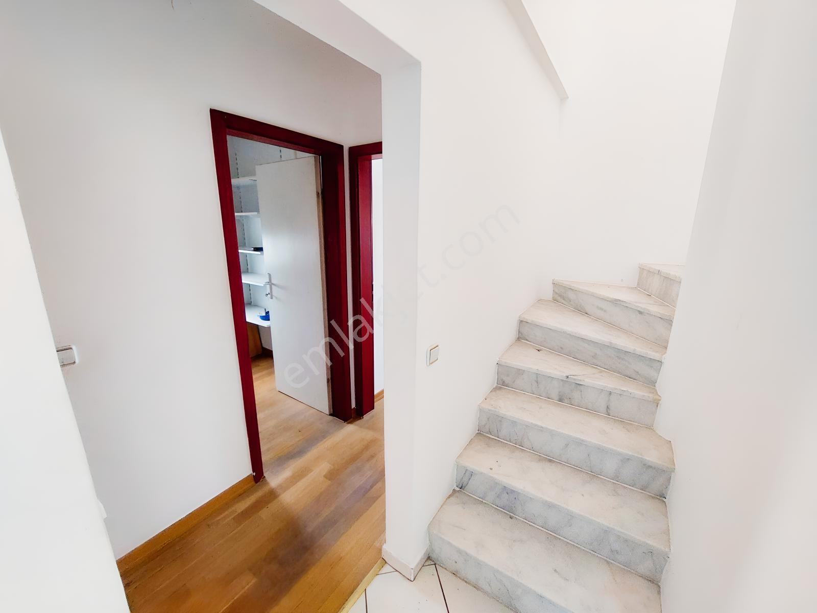 Ümitköy Defne Sitesinde Muhteşem Manzaralı Satılık Dubleks Daire — fotoğraf 3