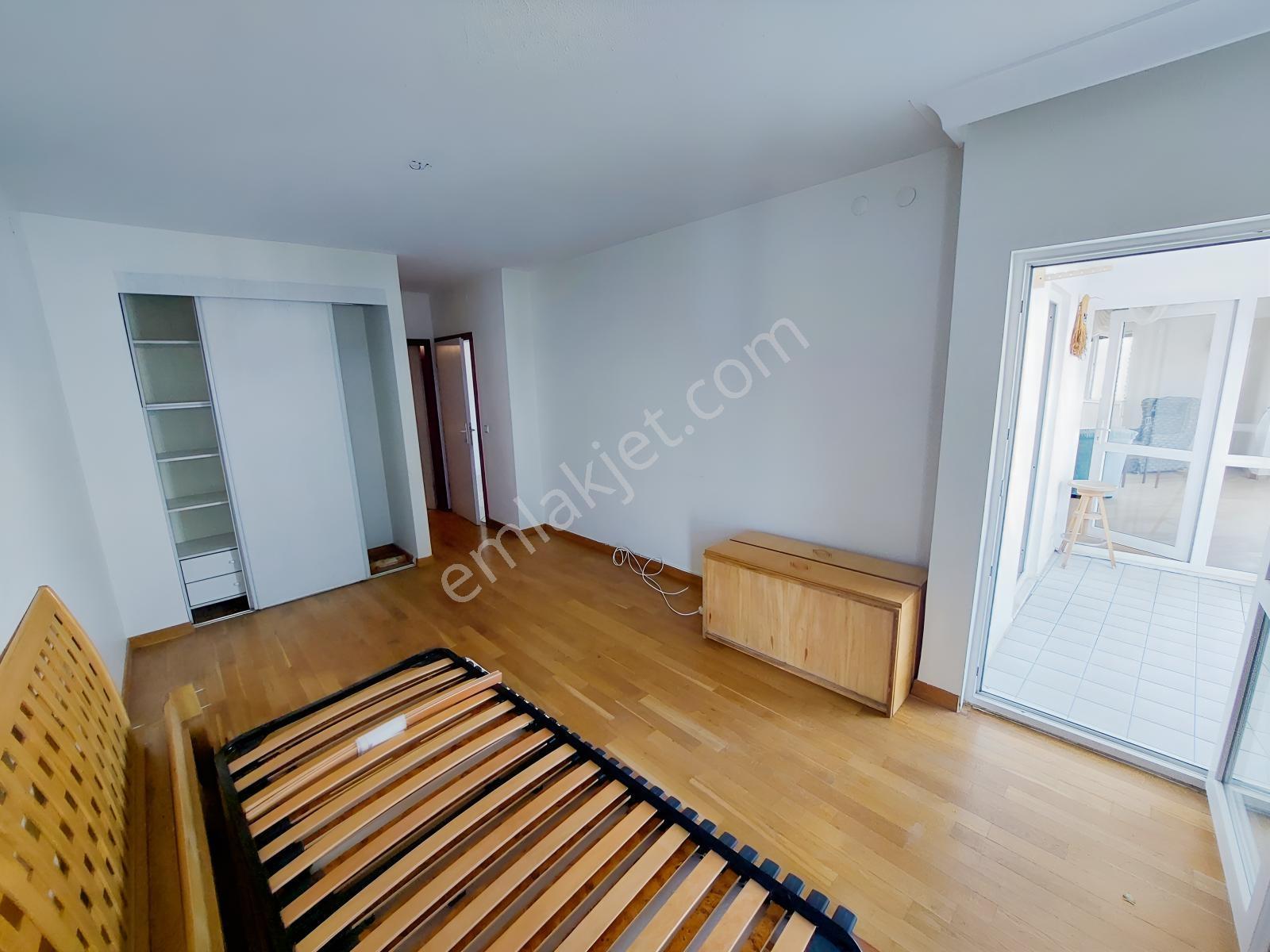 Ümitköy Defne Sitesinde Muhteşem Manzaralı Satılık Dubleks Daire — fotoğraf 12
