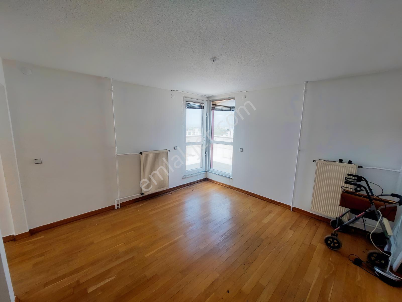 Ümitköy Defne Sitesinde Muhteşem Manzaralı Satılık Dubleks Daire — fotoğraf 22