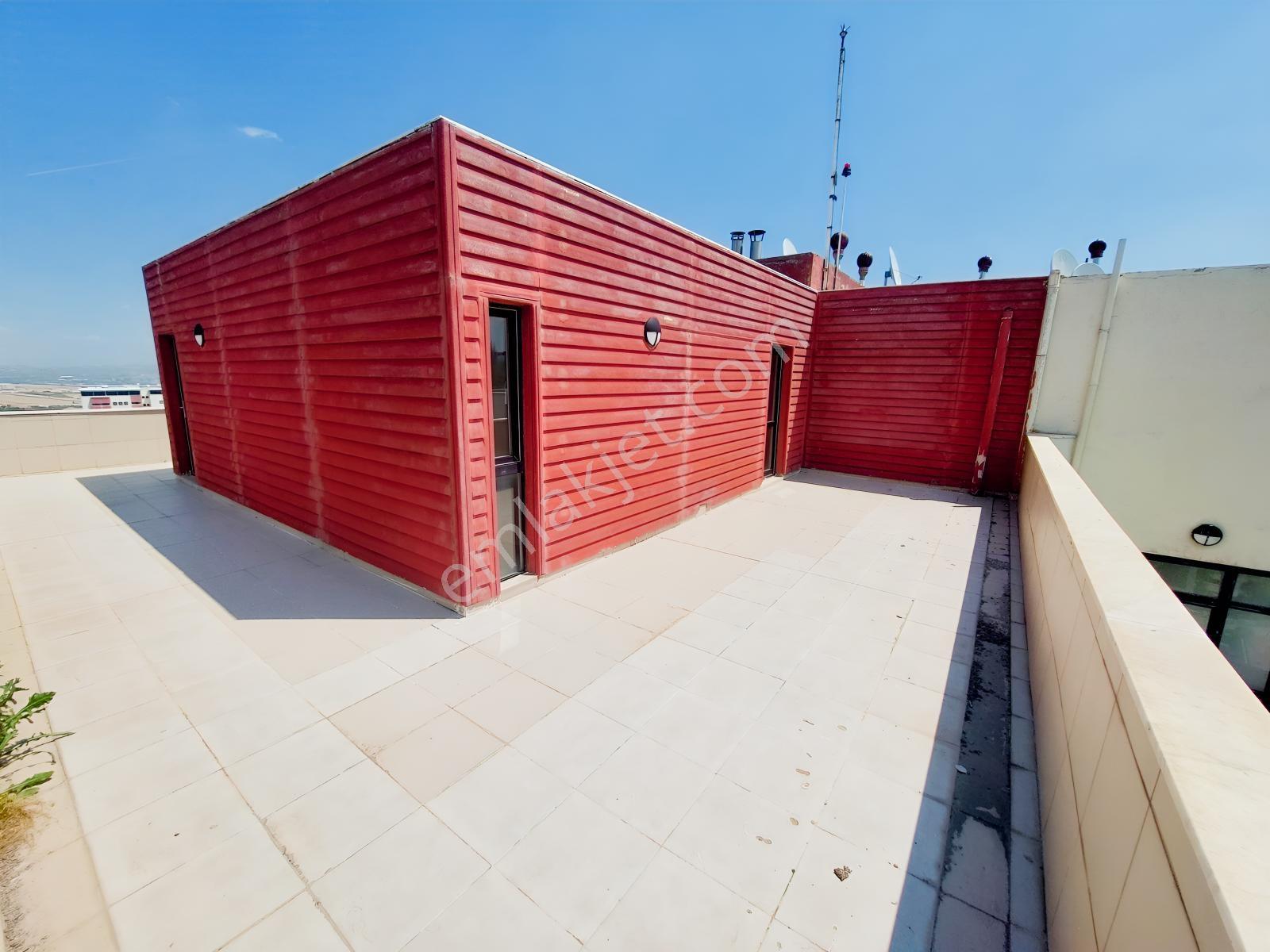 Ümitköy Defne Sitesinde Muhteşem Manzaralı Satılık Dubleks Daire — fotoğraf 37