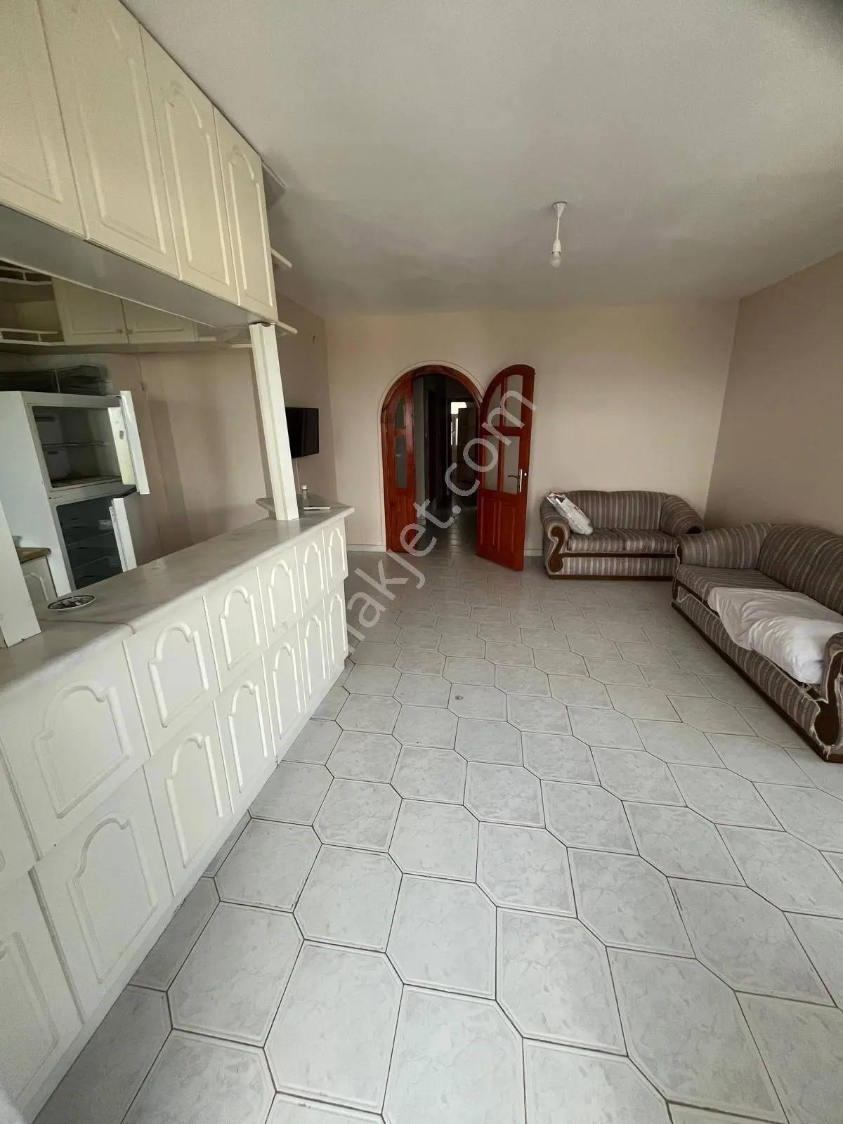 Eylem Emlak‘tan Mersin Silifke Atakent‘te 3 + 1 Eşyalı Satılık Daire — fotoğraf 4
