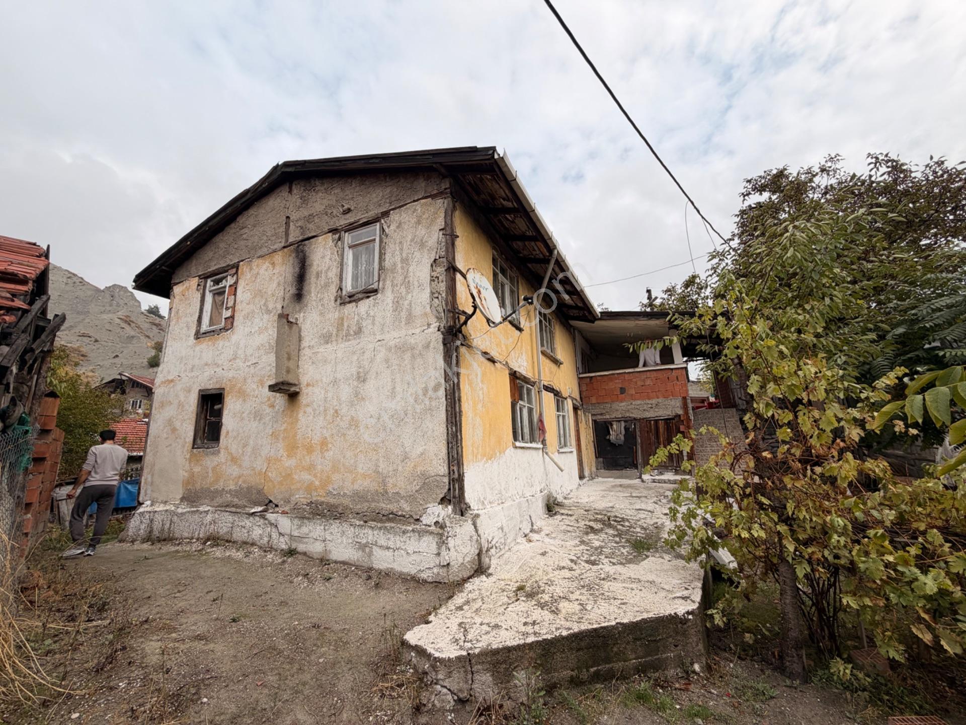 Wisrem Karabükten Atatürk Mah.de Satılık 2 Katlı Müstakil Ev — fotoğraf 2