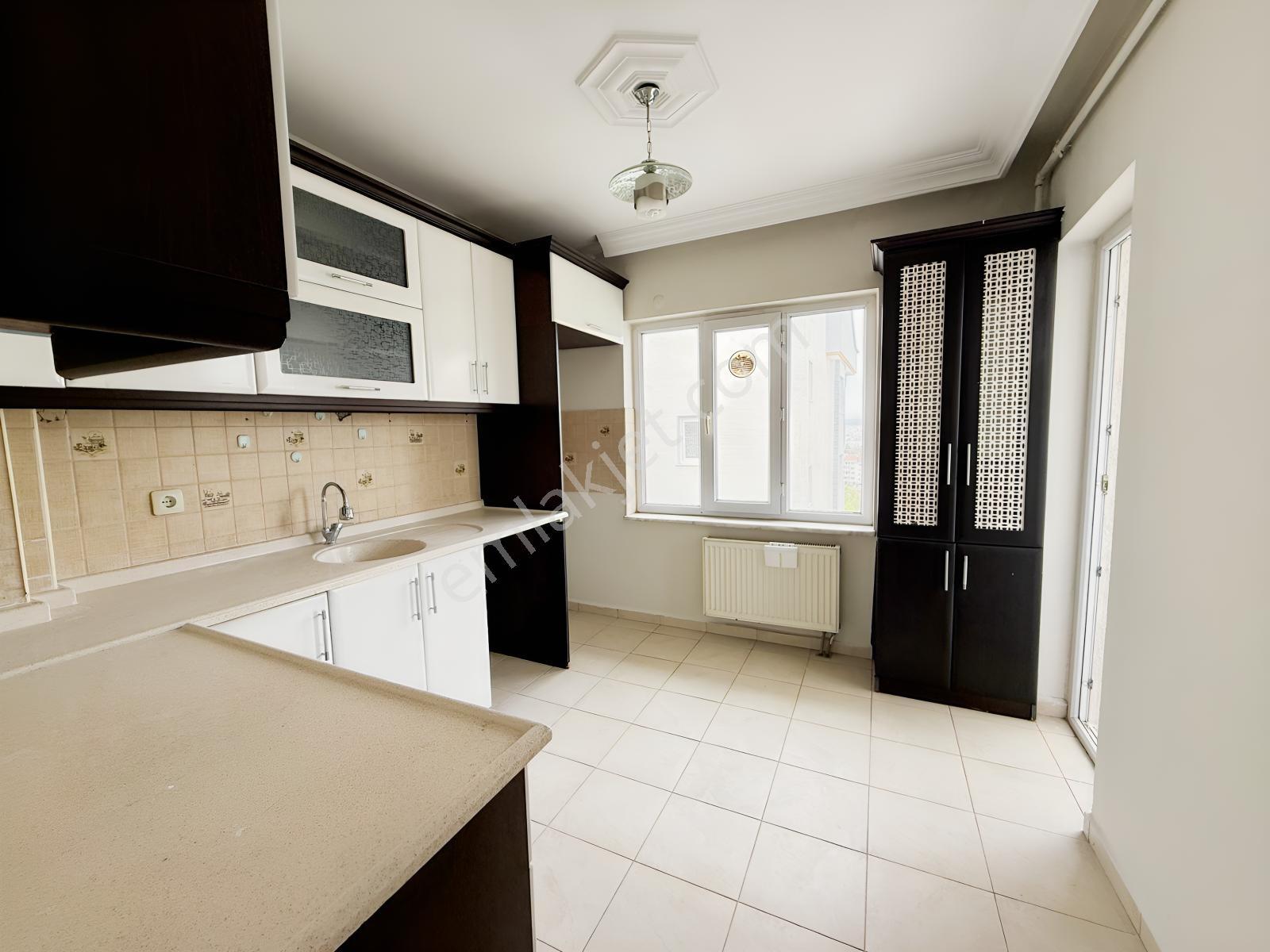 Konak Mahallesinde Satılık 290 M² Geniş 4+2 Dubleks Daire — fotoğraf 14