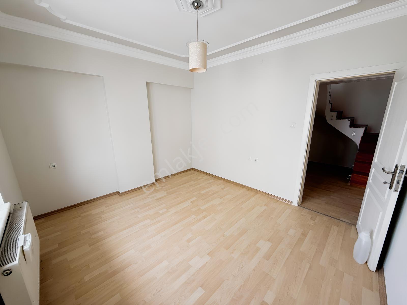 Konak Mahallesinde Satılık 290 M² Geniş 4+2 Dubleks Daire — fotoğraf 20