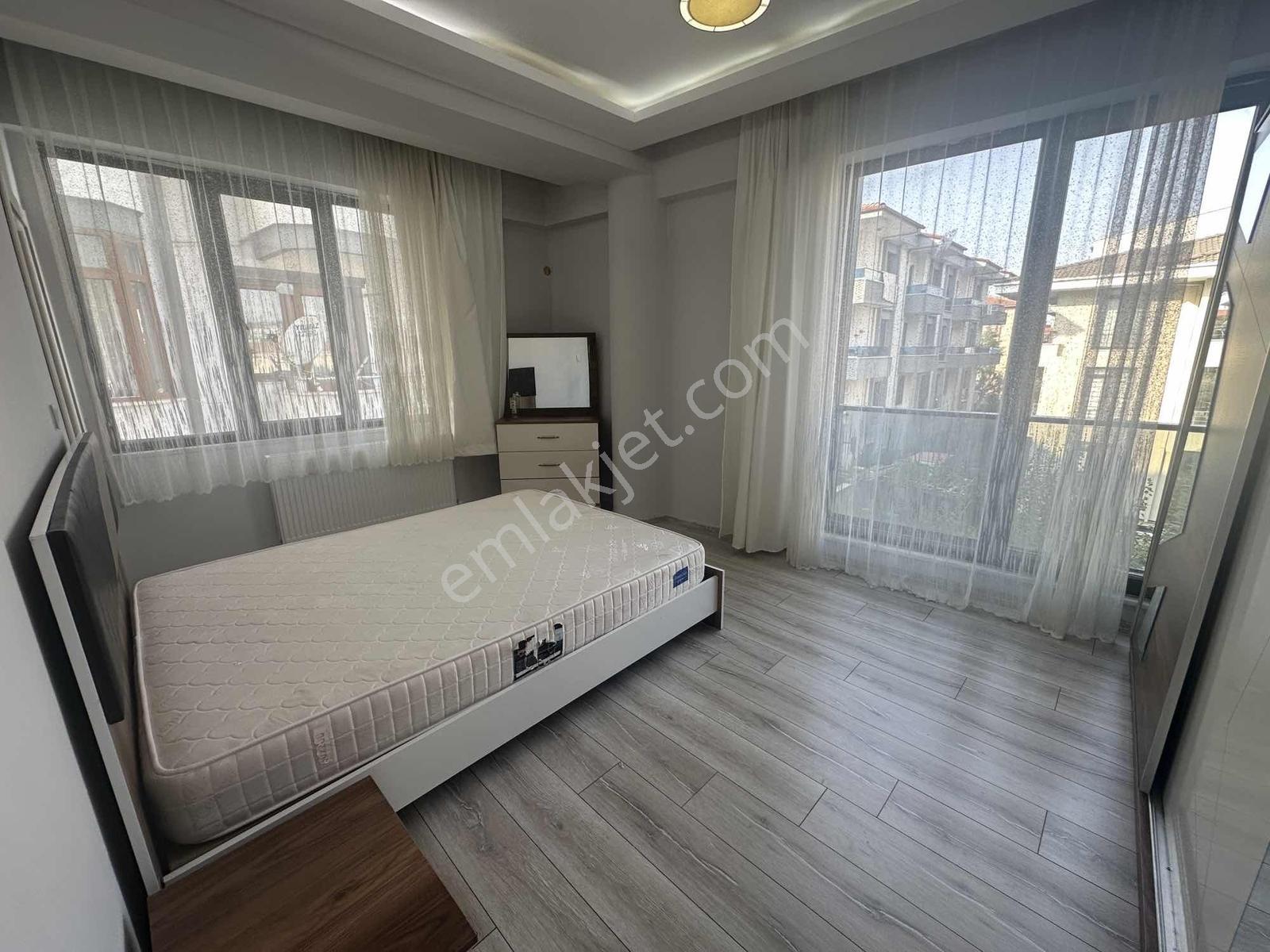 Adnan Menderes Mahallesinde Merkezi Konumda 2+1 Daire — fotoğraf 5