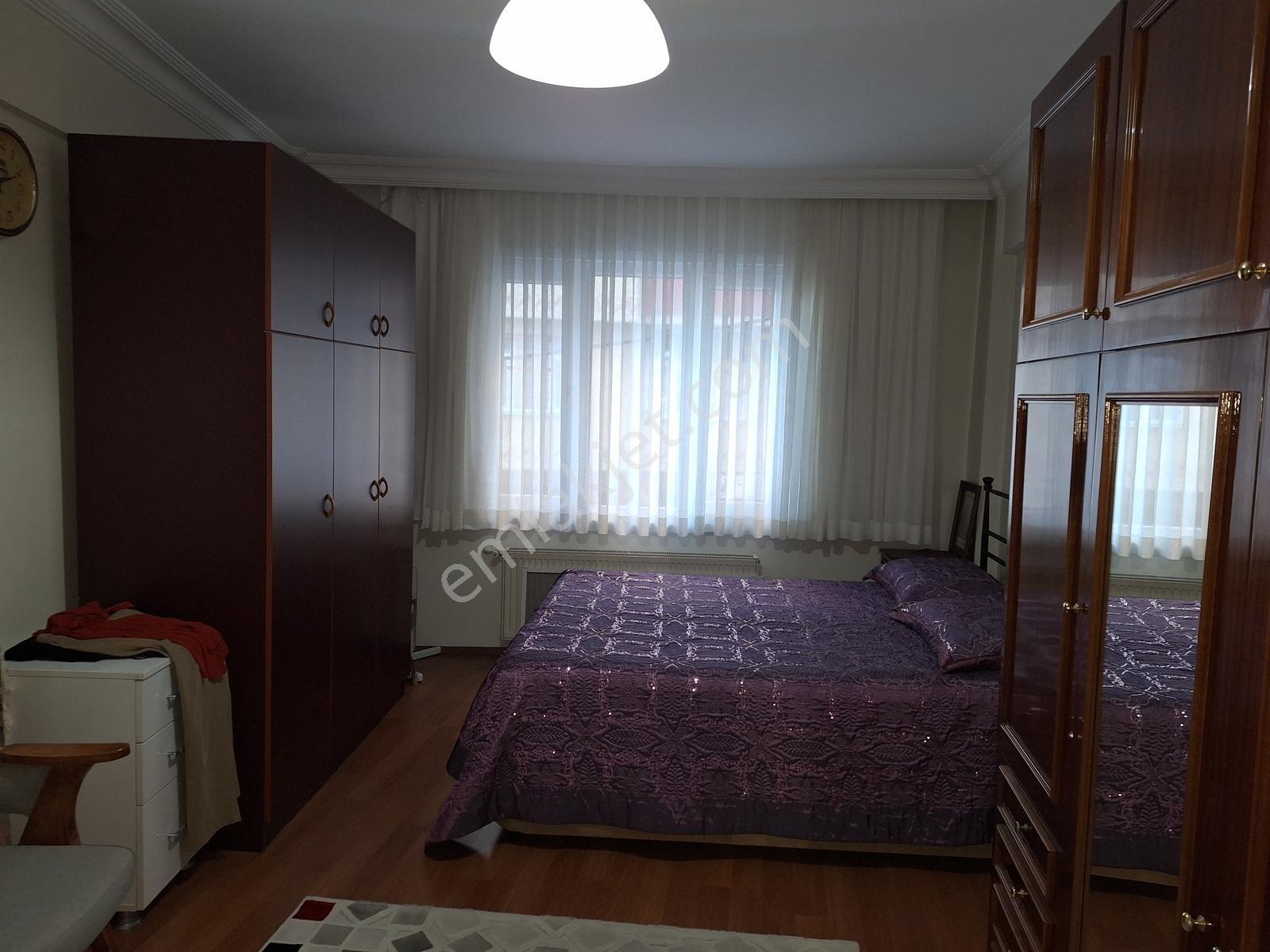 Eyüp Pierre Loti Manzaralı,masrafsız Ara Kat 3+1 Daire Akkuzudan — fotoğraf 11