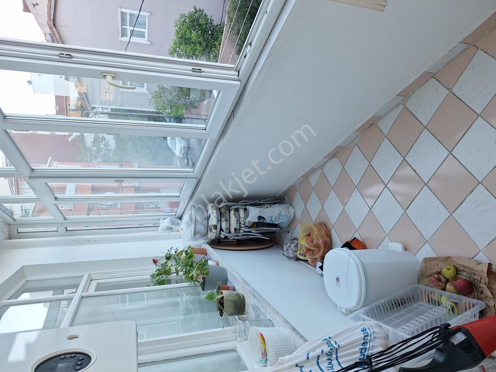 Eyüp Pierre Loti Manzaralı,masrafsız Ara Kat 3+1 Daire Akkuzudan — fotoğraf 23