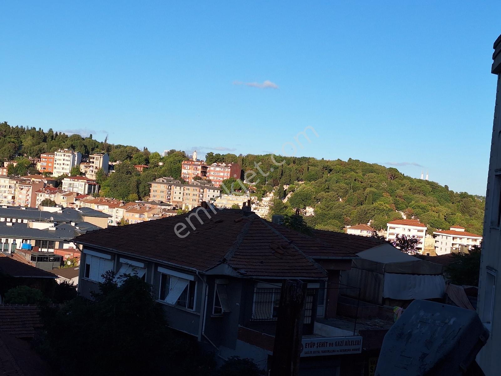 Eyüp Pierre Loti Manzaralı,masrafsız Ara Kat 3+1 Daire Akkuzudan — fotoğraf 30