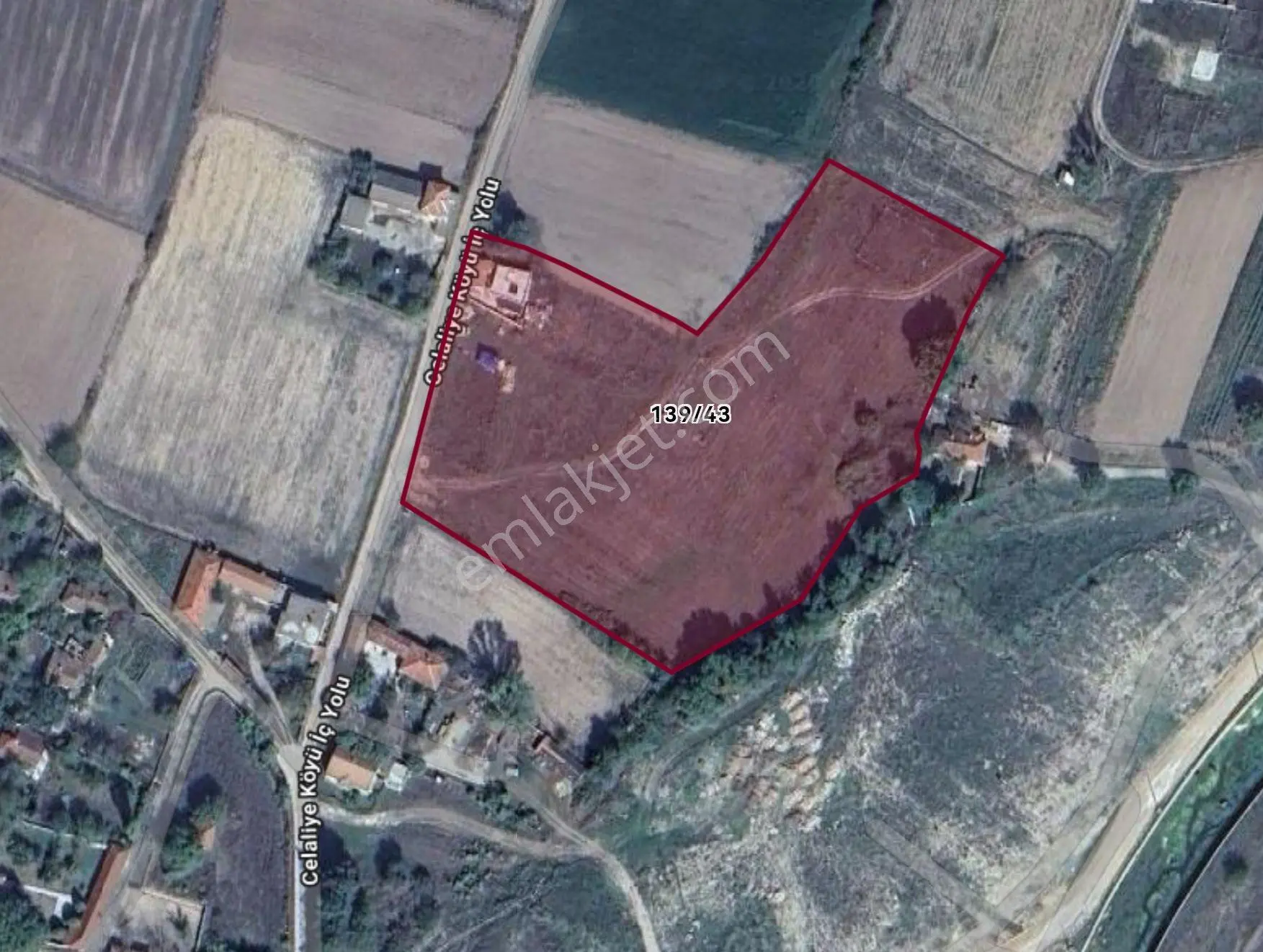Kaçmaz Fırsat 350 Metrekare Köy İçinde Arsa