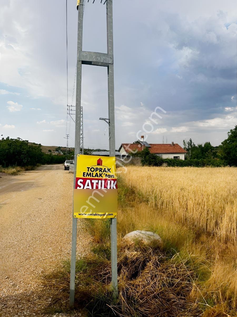 Çayırbağı Kuran Kursu Yanında 2 Kat İmarlı 14160M2 Satılık Arsa
