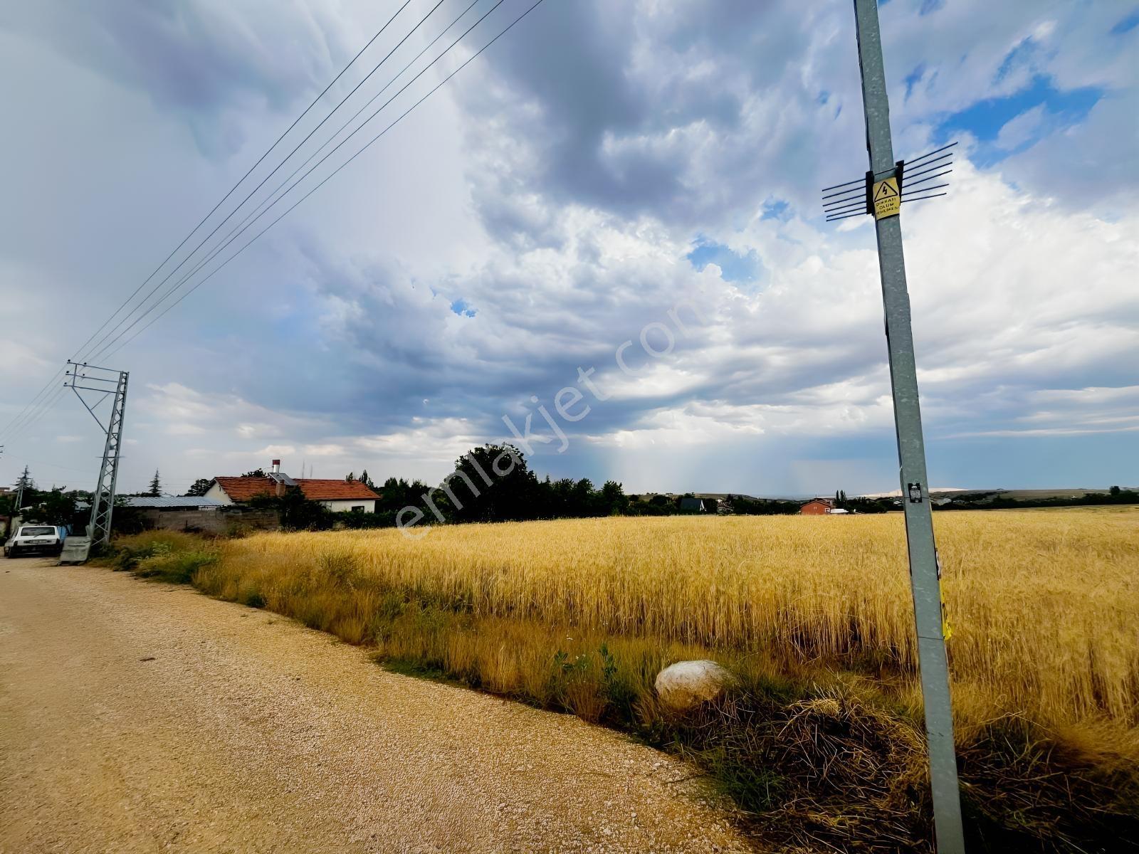 Çayırbağı Kuran Kursu Yanında 2 Kat İmarlı 14160m2 Satılık Arsa — fotoğraf 11
