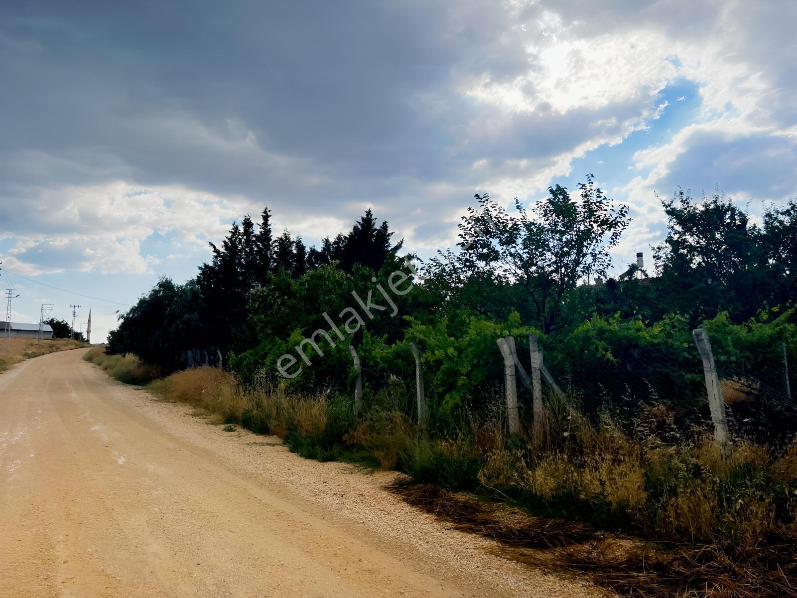 Çayırbağı Kuran Kursu Yanında 2 Kat İmarlı 14160m2 Satılık Arsa — fotoğraf 13