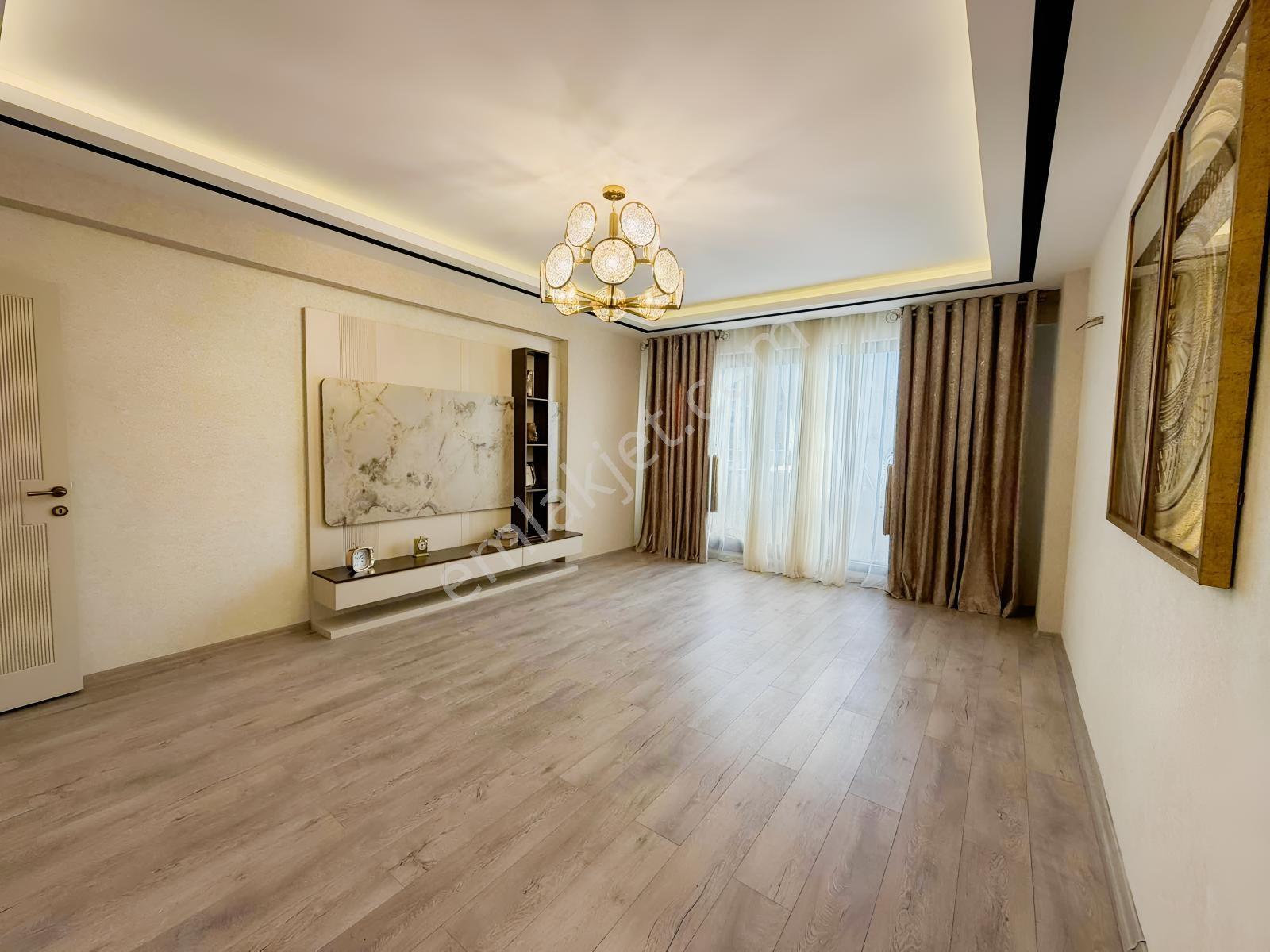Acil Satılık Uygun Fiyatlı Lüks Projede 3,5+1 Satılık Daire — fotoğraf 15