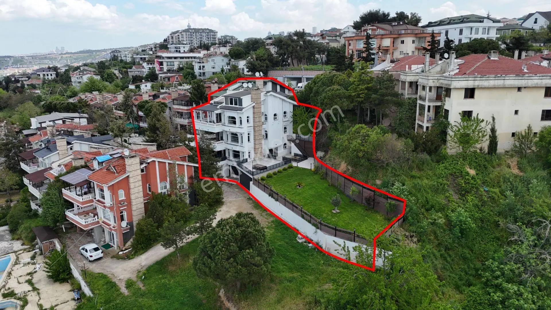 Büyükçekmece Muhteşem Manzaralı 4 Katlı Full Tadilatlı Asansörlü Kapalı Açık Oto...