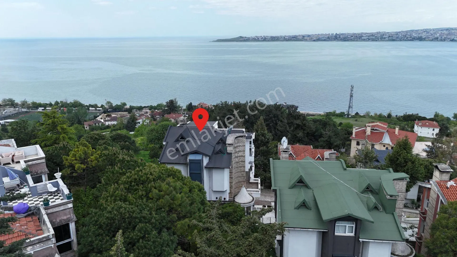 Büyükçekmece Muhteşem Manzaralı 4 Katlı Full Tadilatlı Asansörlü Kapalı Açık Otoparklı Satılık Villa — fotoğraf 3