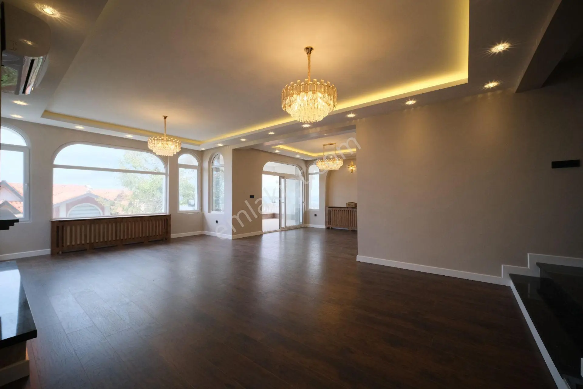 Büyükçekmece Muhteşem Manzaralı 4 Katlı Full Tadilatlı Asansörlü Kapalı Açık Otoparklı Satılık Villa — fotoğraf 22