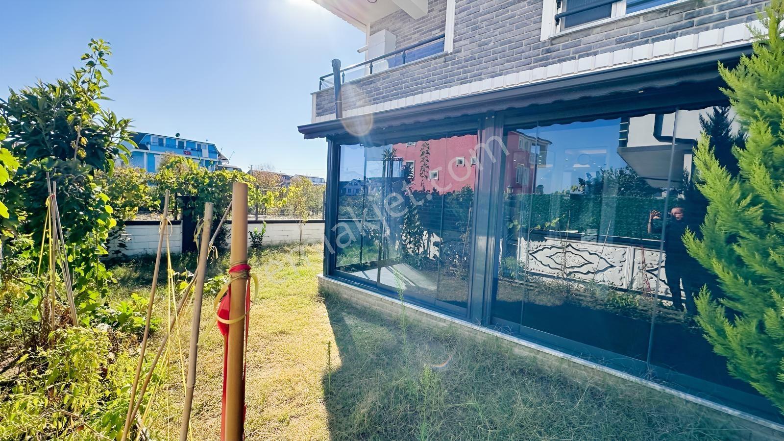Balcıoğlundan Jakuzli Geniş Bahçeli İskanlı Kş Bahçeli 4+1 Villa — fotoğraf 3