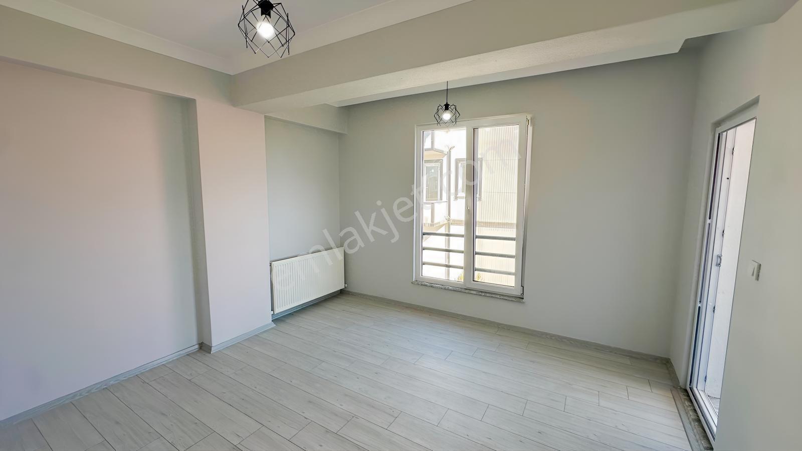 Balcıoğlundan Jakuzli Geniş Bahçeli İskanlı Kş Bahçeli 4+1 Villa — fotoğraf 10