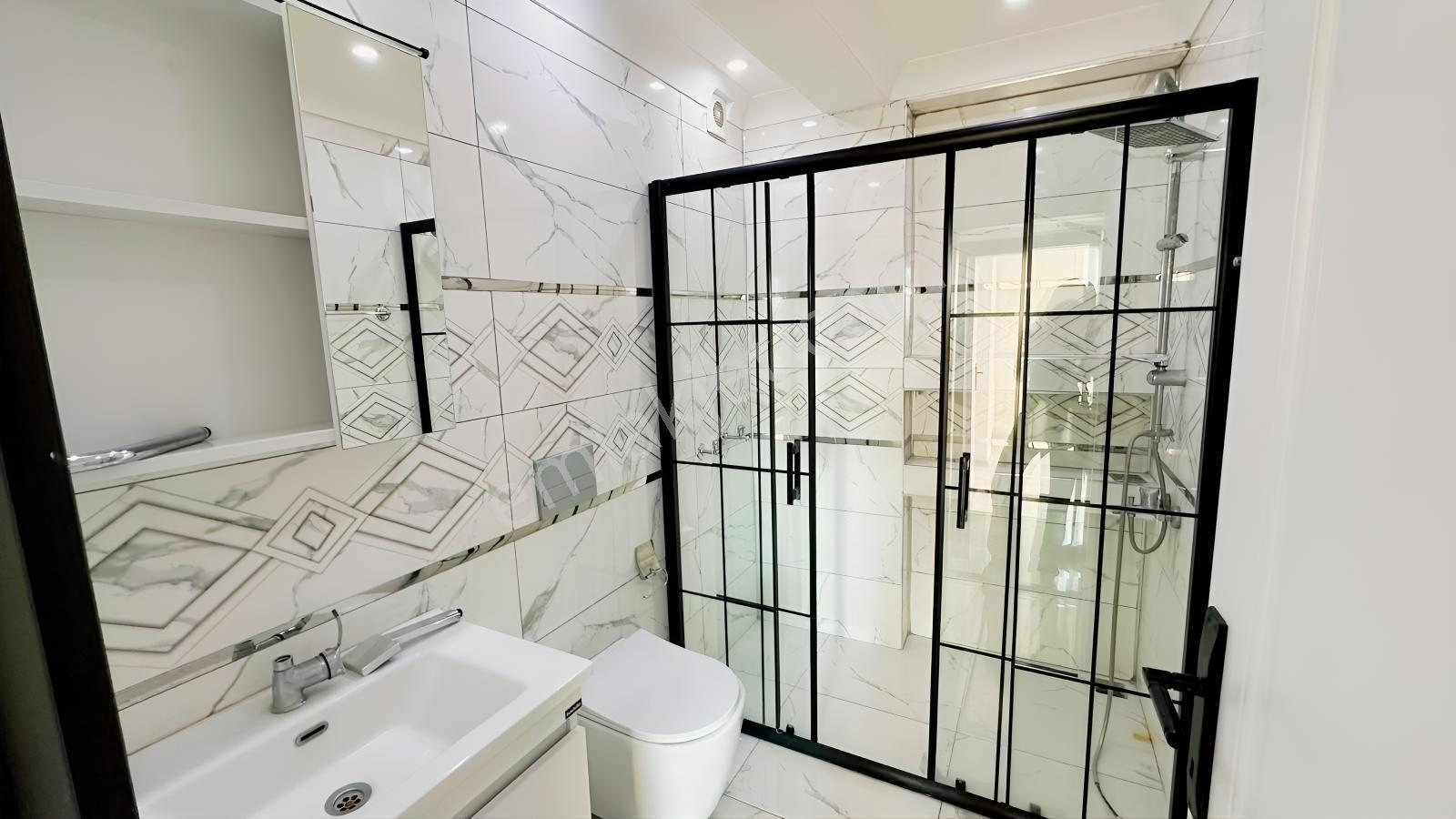 Balcıoğlundan Jakuzli Geniş Bahçeli İskanlı Kş Bahçeli 4+1 Villa — fotoğraf 18